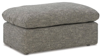 Dramatic Ottoman Benchcraft® Living Room
