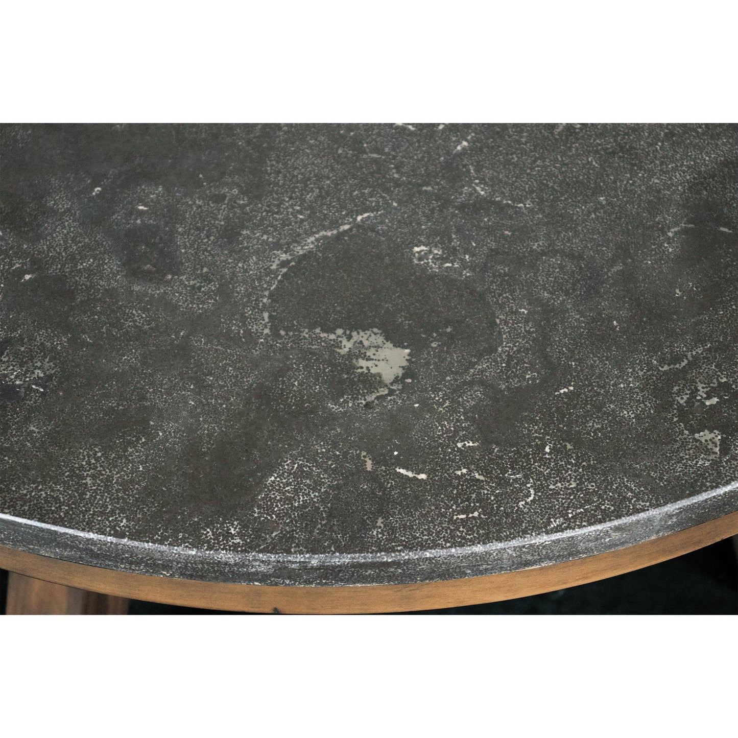 Weatherford Rnd Cktl Tbl-blustone Top Riverside Furniture Tables