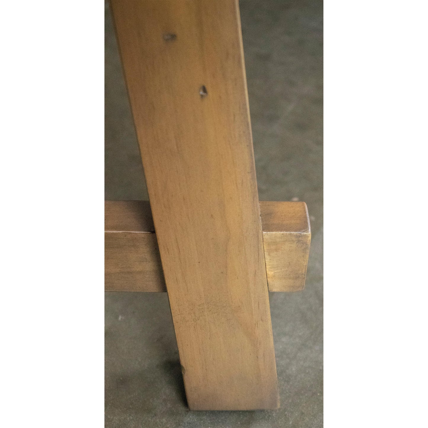 Weatherford Rnd End Tbl-blustone Top Riverside Furniture Tables