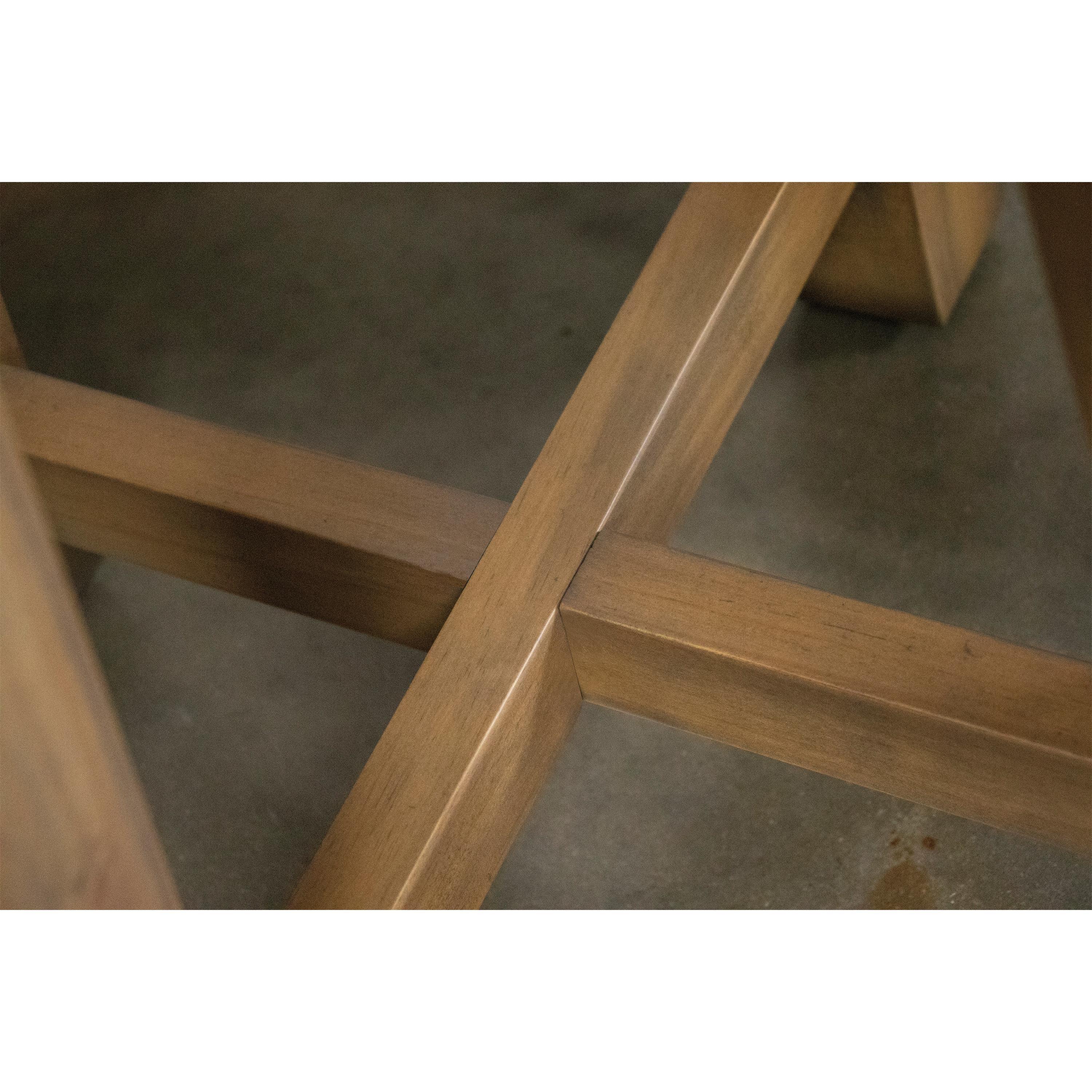 Weatherford Rnd End Tbl-base Riverside Furniture Tables