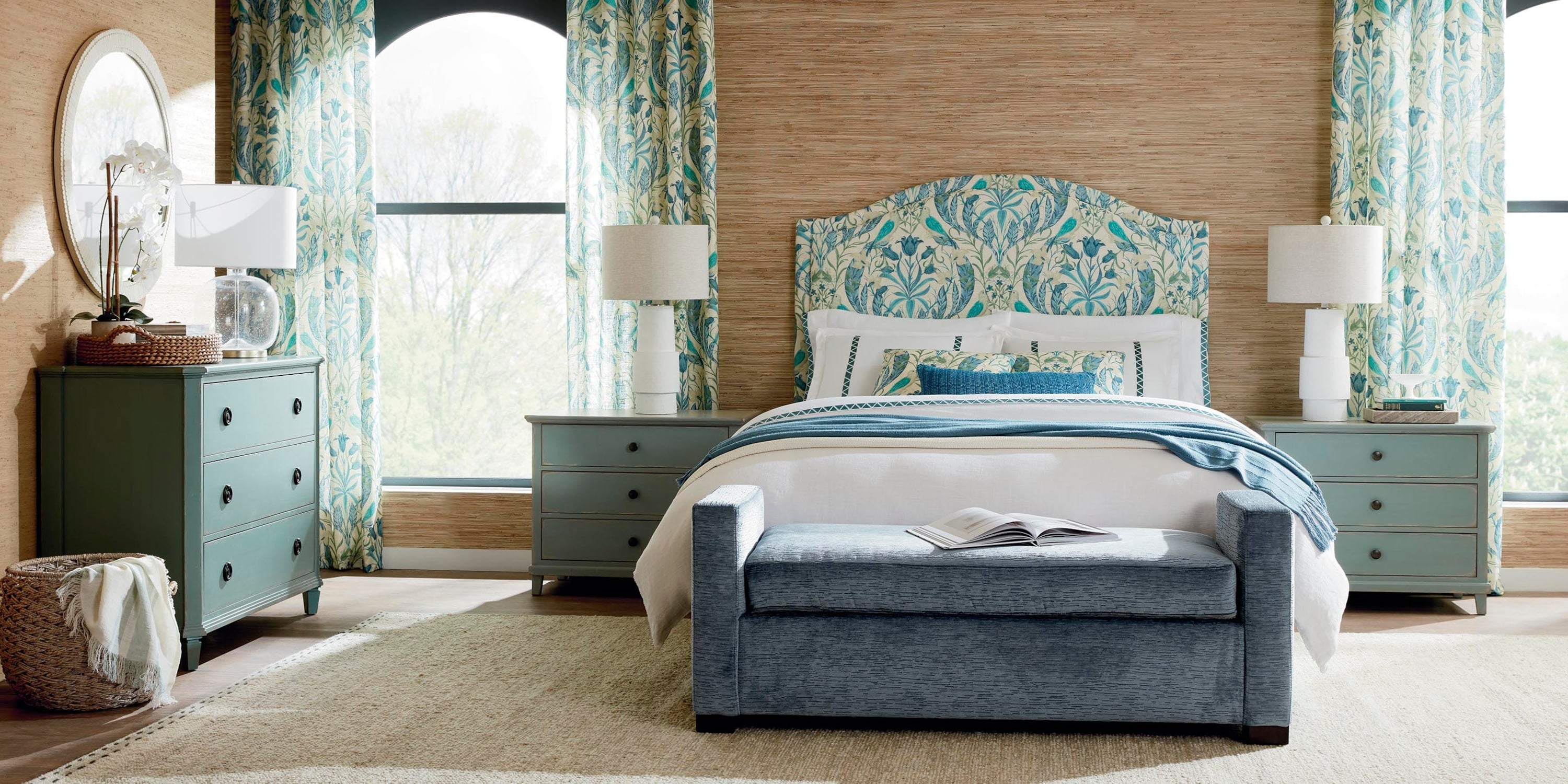 Belmont Upholstered Bench Bassett Bedroom Furniture