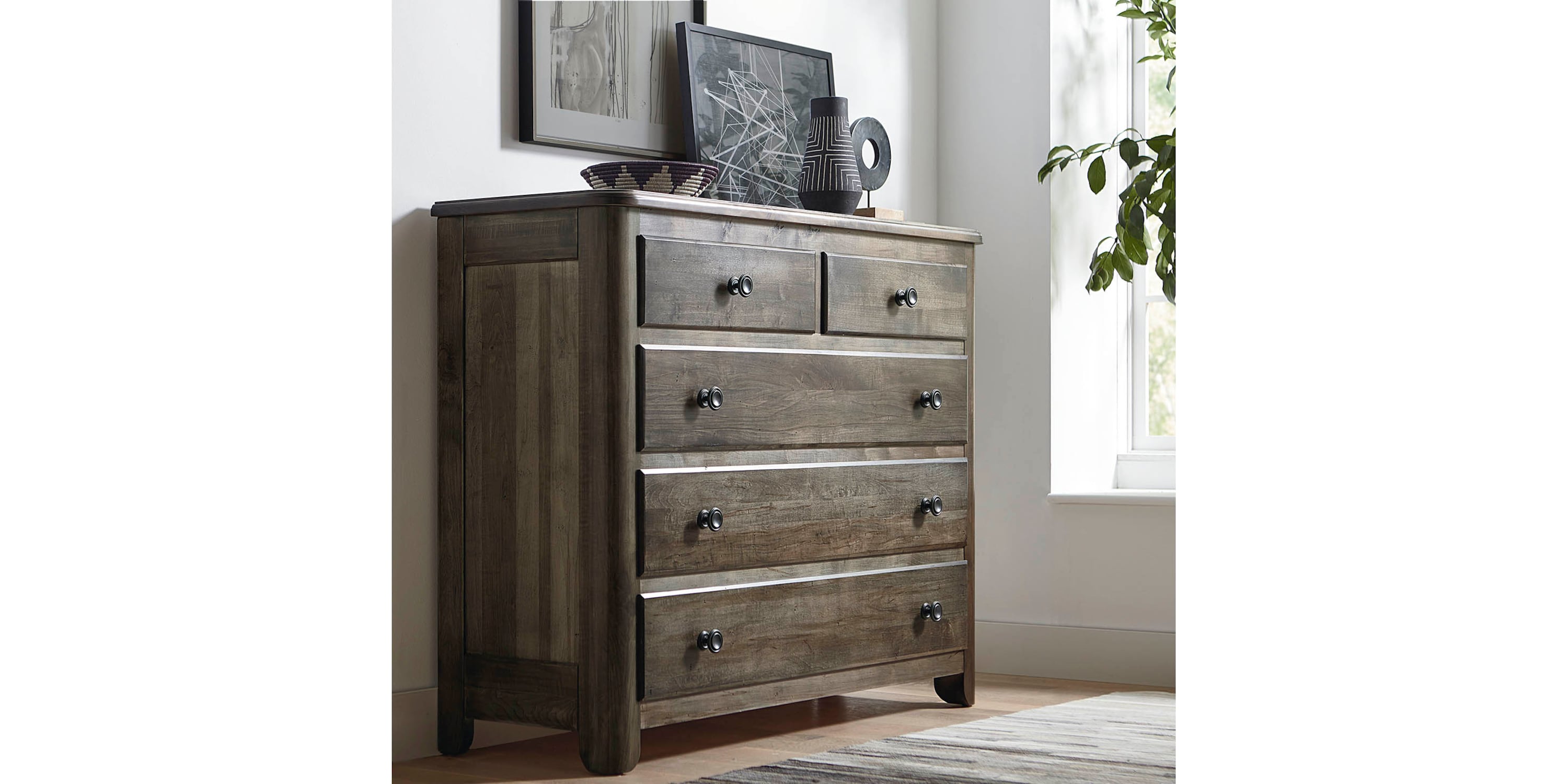 Heritage Bureau Bassett Bedroom Furniture