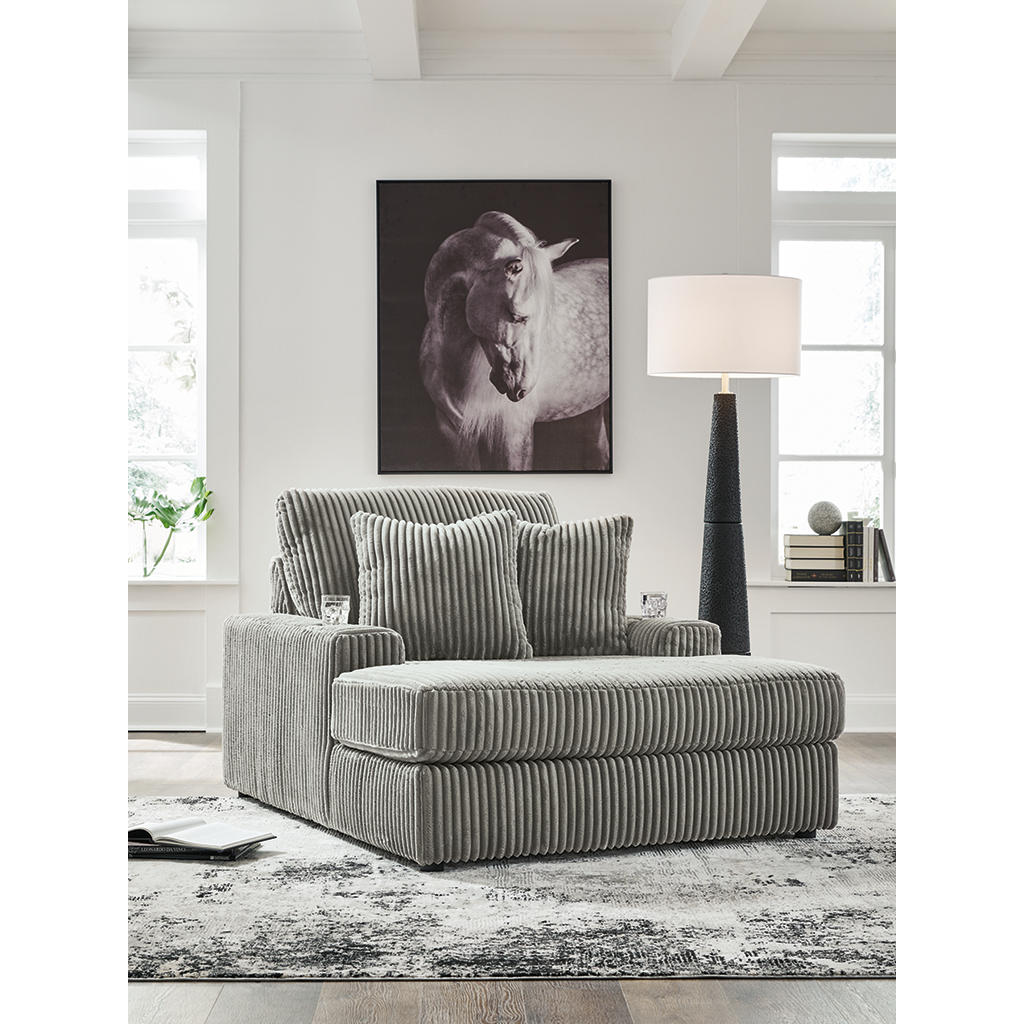 Lindyn Chaise Signature Design by Ashley® Living Room