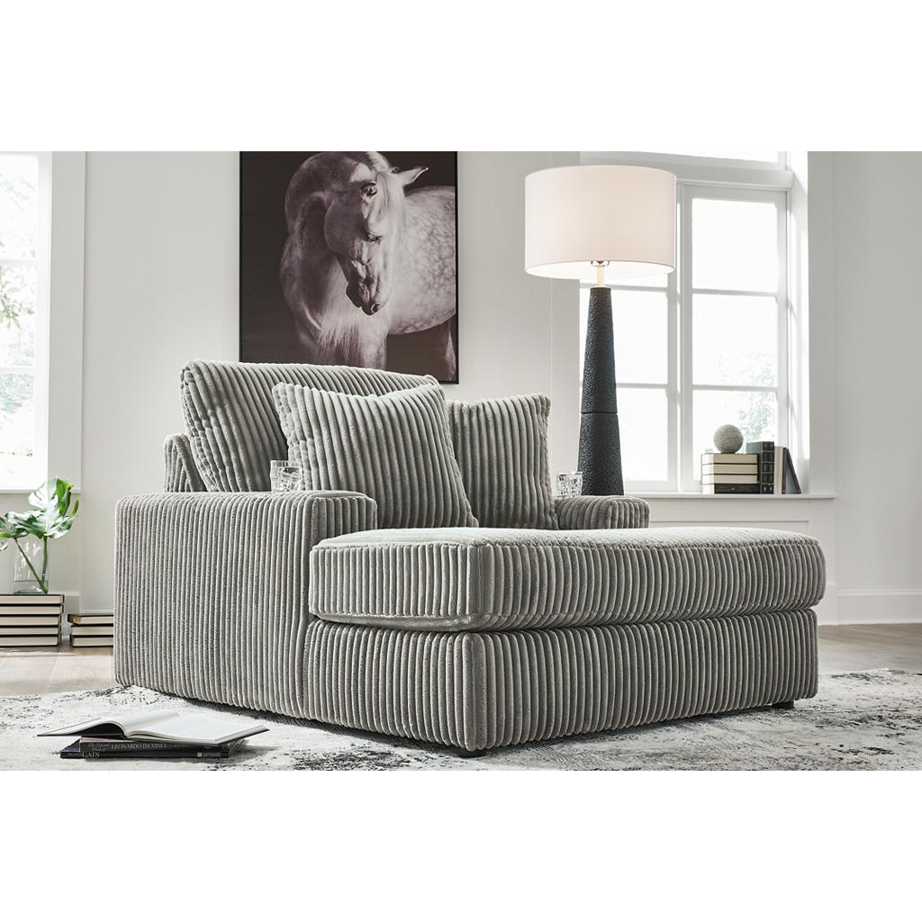Lindyn Chaise Signature Design by Ashley® Living Room