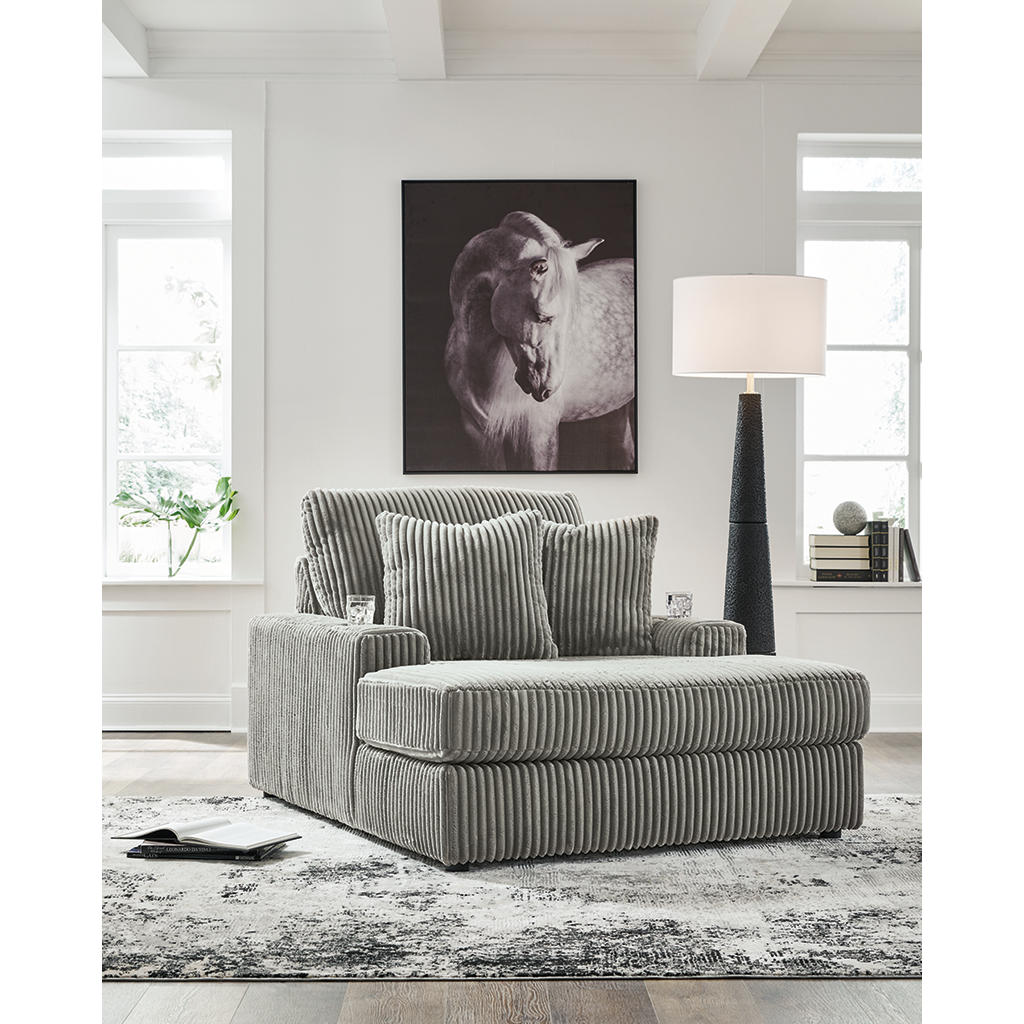 Lindyn Chaise Signature Design by Ashley® Living Room