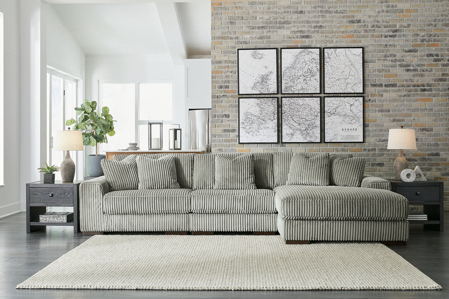 Lindyn 3-Piece Sectional and Chair