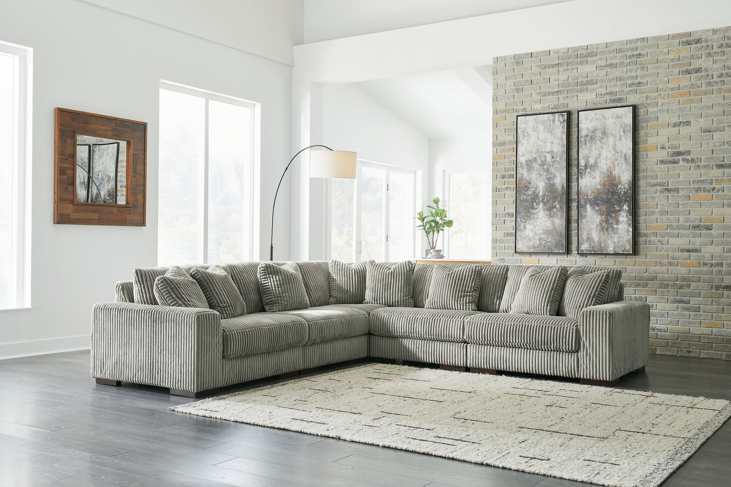 Lindyn 5-Piece Sectional and Ottoman