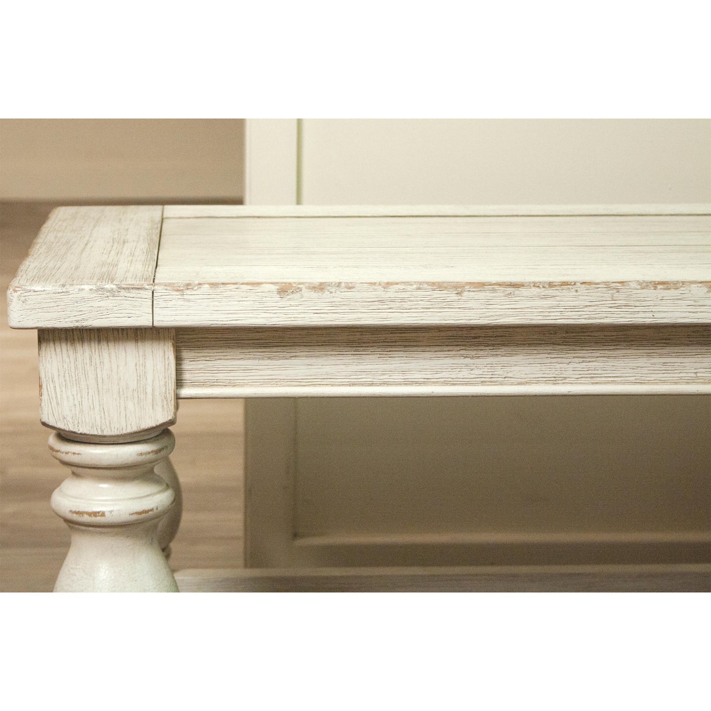 Aberdeen Dining Bench 1in Riverside Furniture Dining
