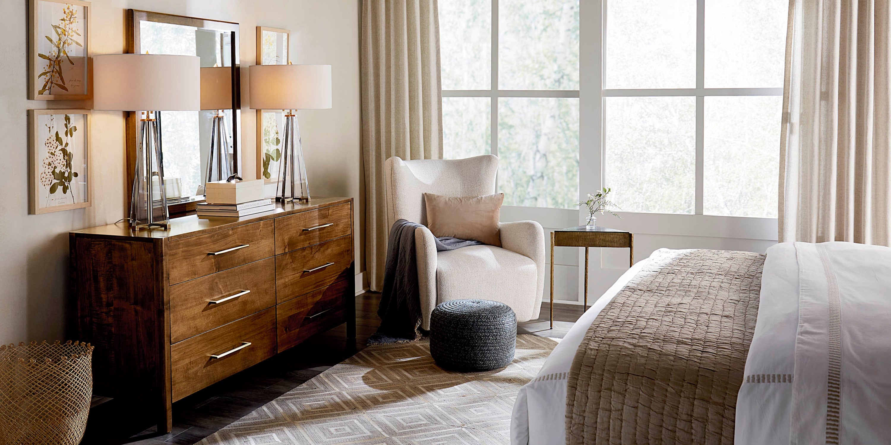 Juliana Table Lamp Bassett