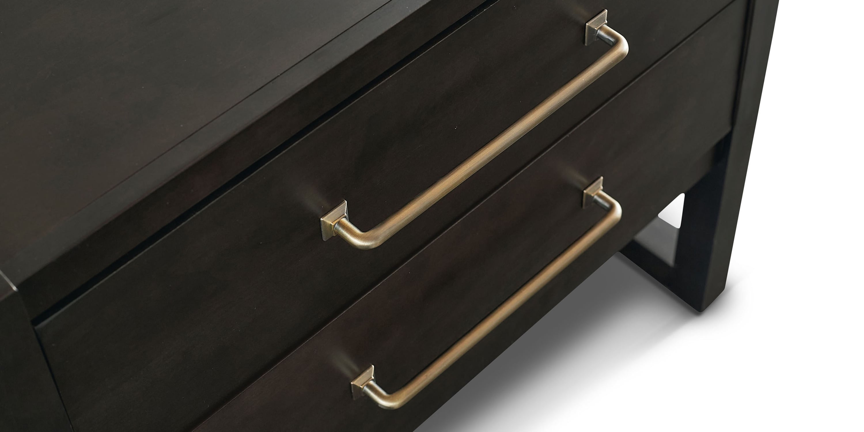 Braddock Nightstand Bassett