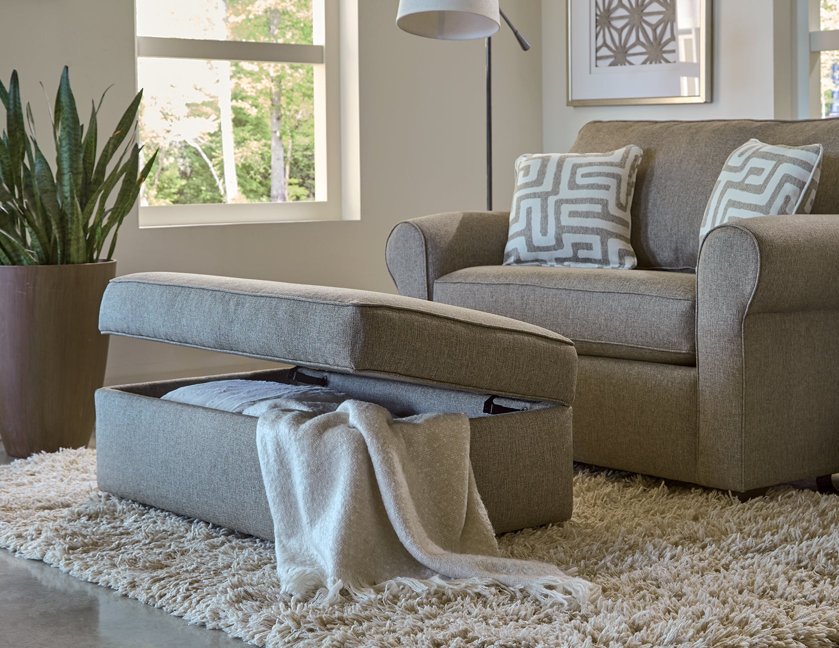 Malibu Storage Ottoman