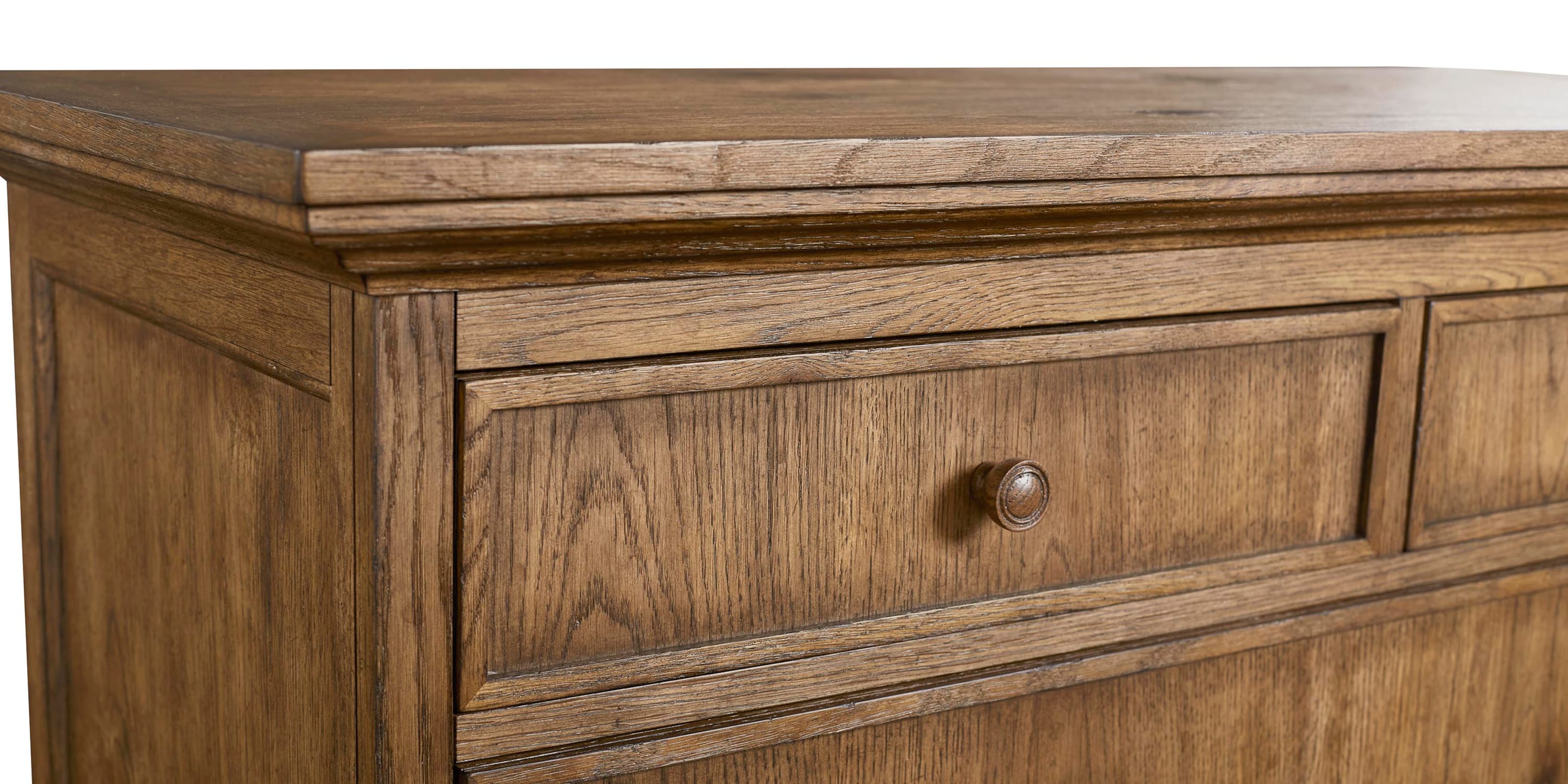 Surry Chest Bassett Bedroom Furniture