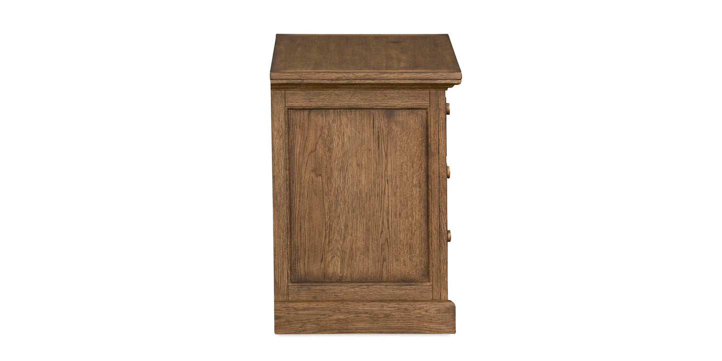 Surry Nightstand Bassett Bedroom Furniture