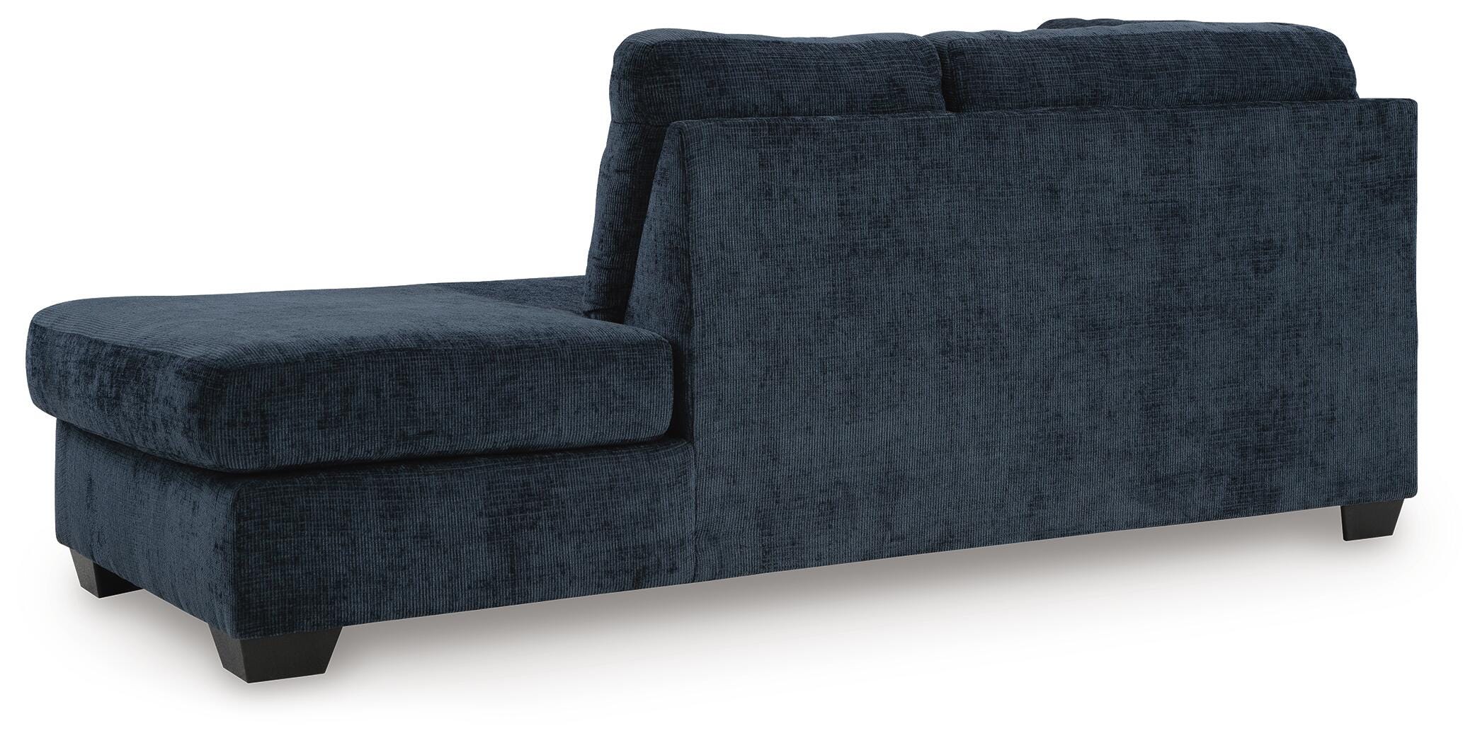Aviemore 2-Piece Sectional and Recliner — Chaise Right Signature Design by Ashley® Living Room