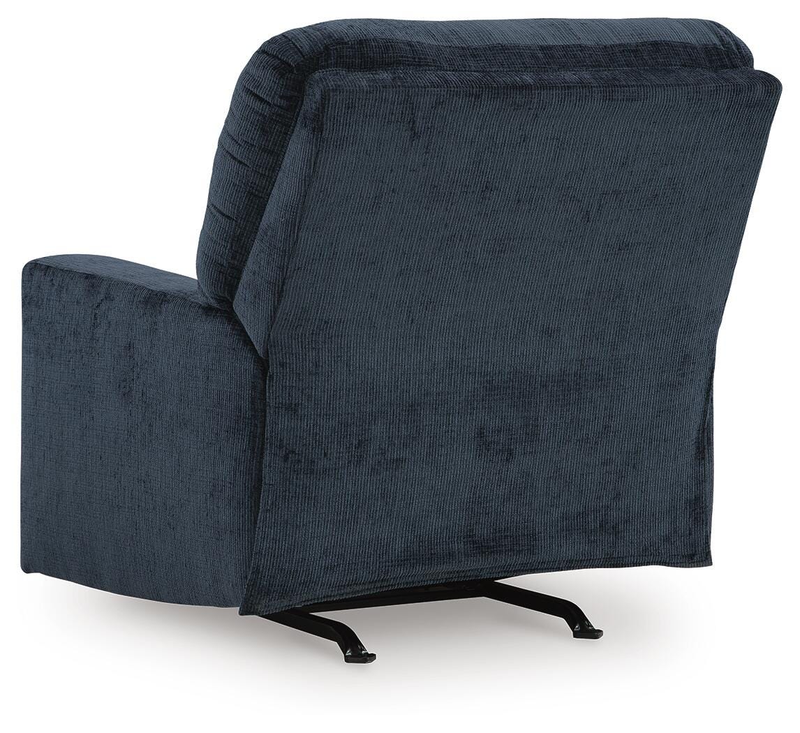 Aviemore 2-Piece Sectional and Recliner — Chaise Right Signature Design by Ashley® Living Room