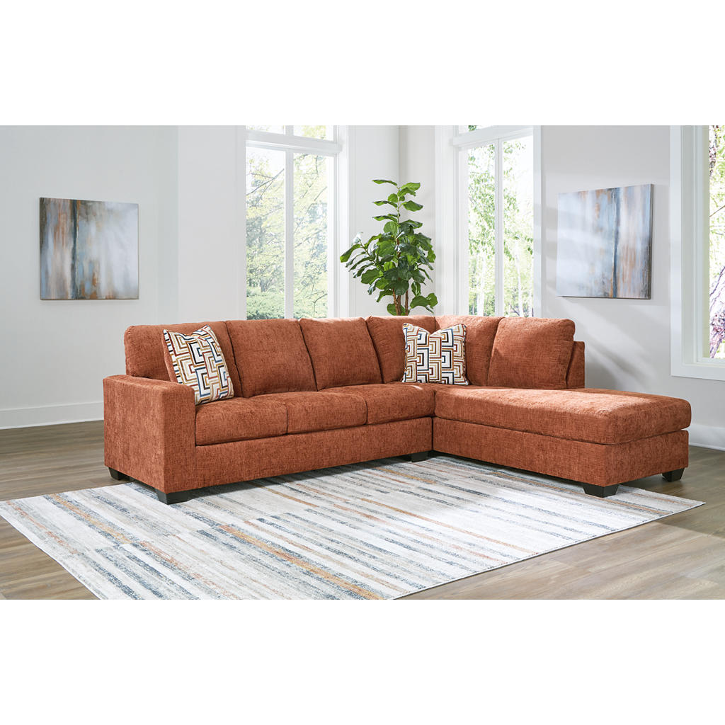 Aviemore 2-Piece Sectional with Chaise Signature Design by Ashley® Living Room