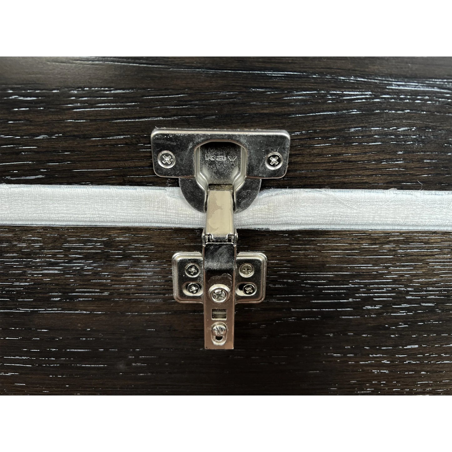Lydia 5/0 Uph Storage Footboard Riverside Furniture Bedroom