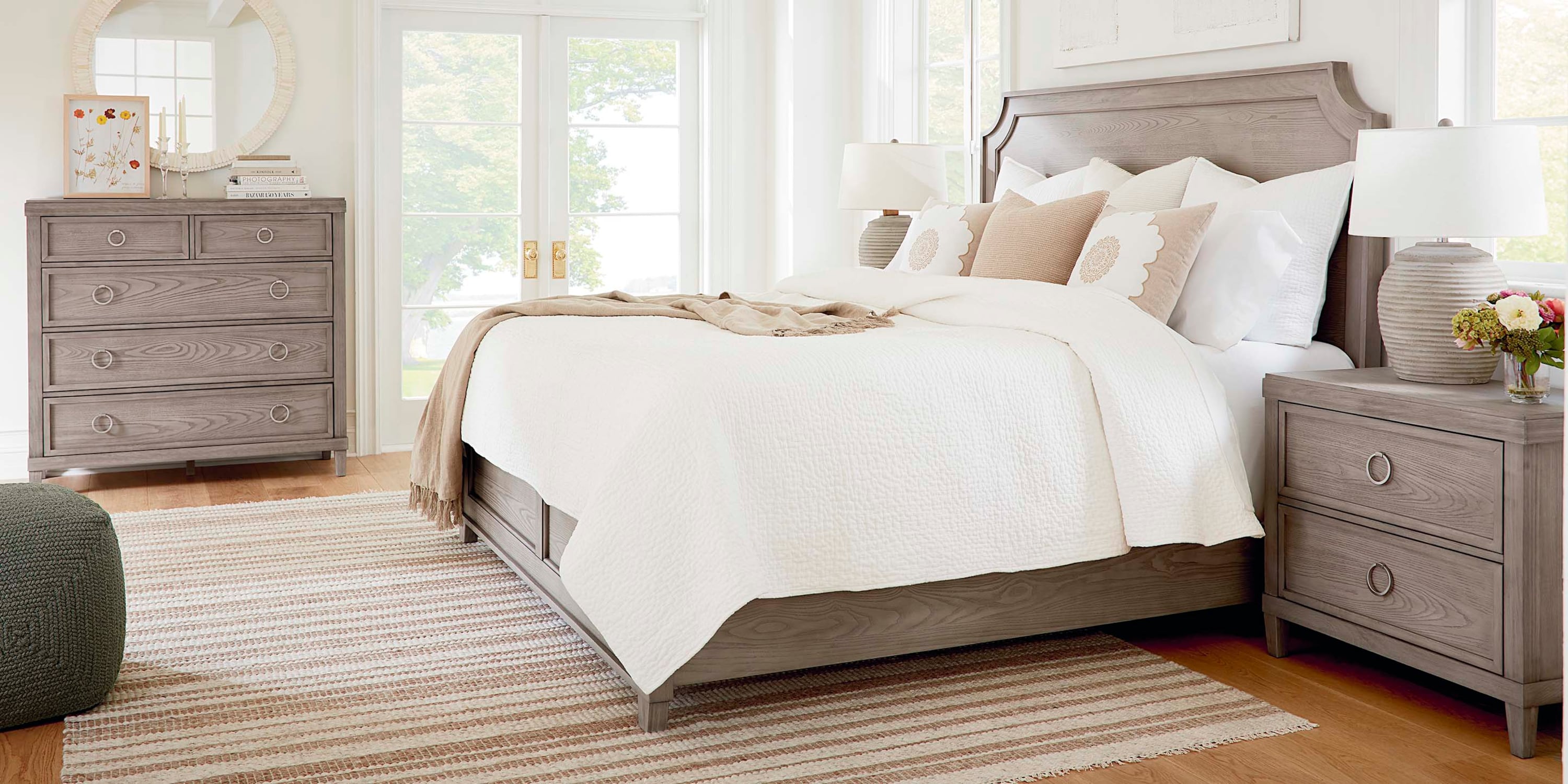 Yancy Wall Mirror Bassett