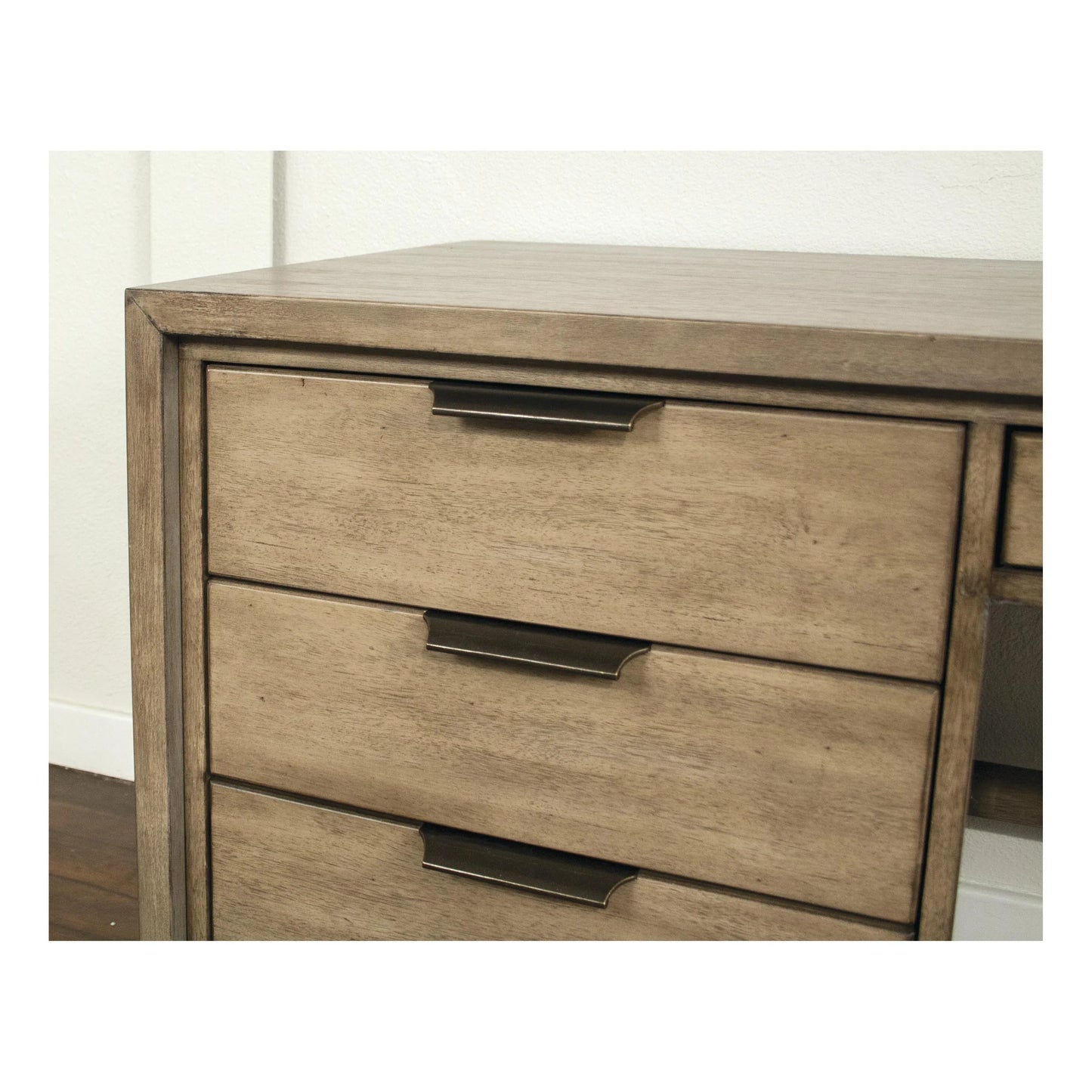 Perspectives Single Pedestal Desk Riverside Furniture Desks