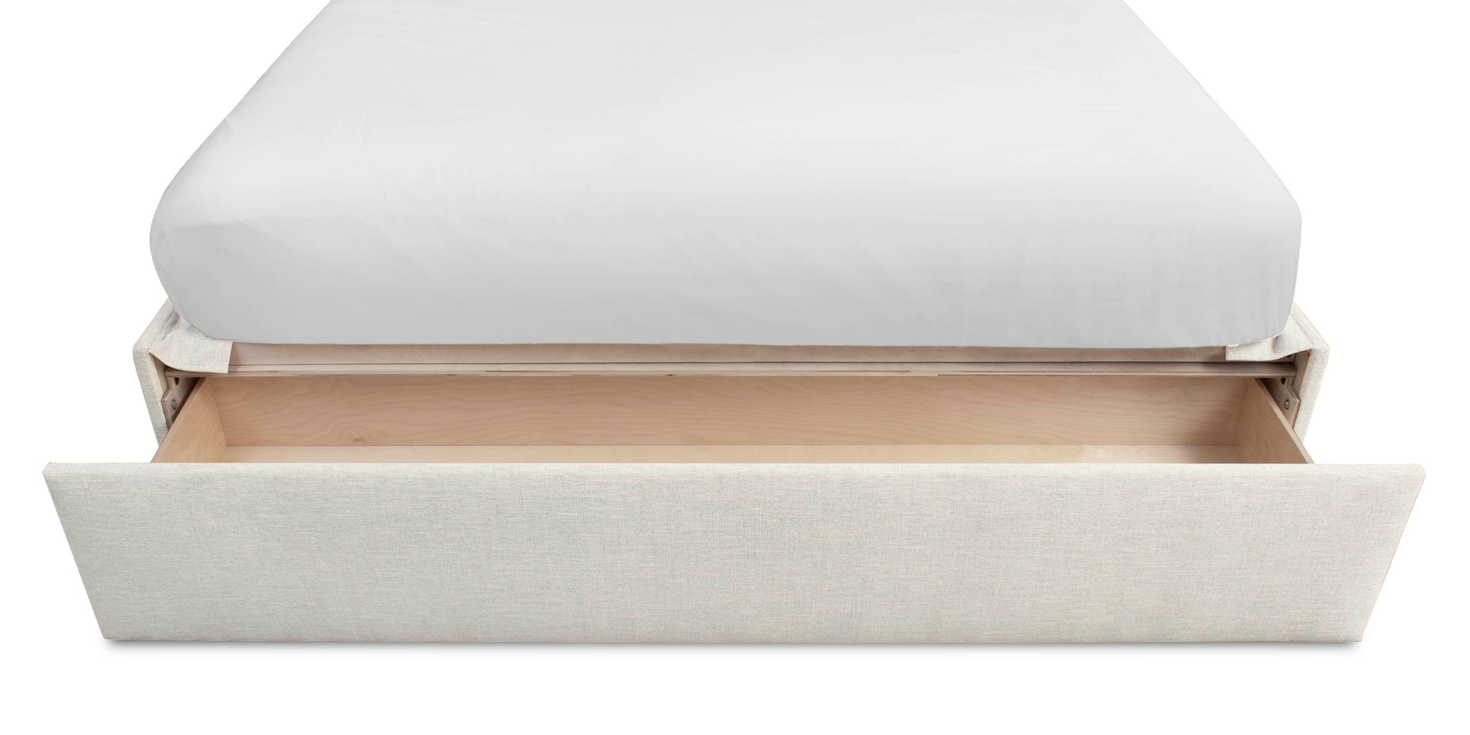 Manhattan Tufted Upholstered Storage Bed Bassett Bedroom Furniture