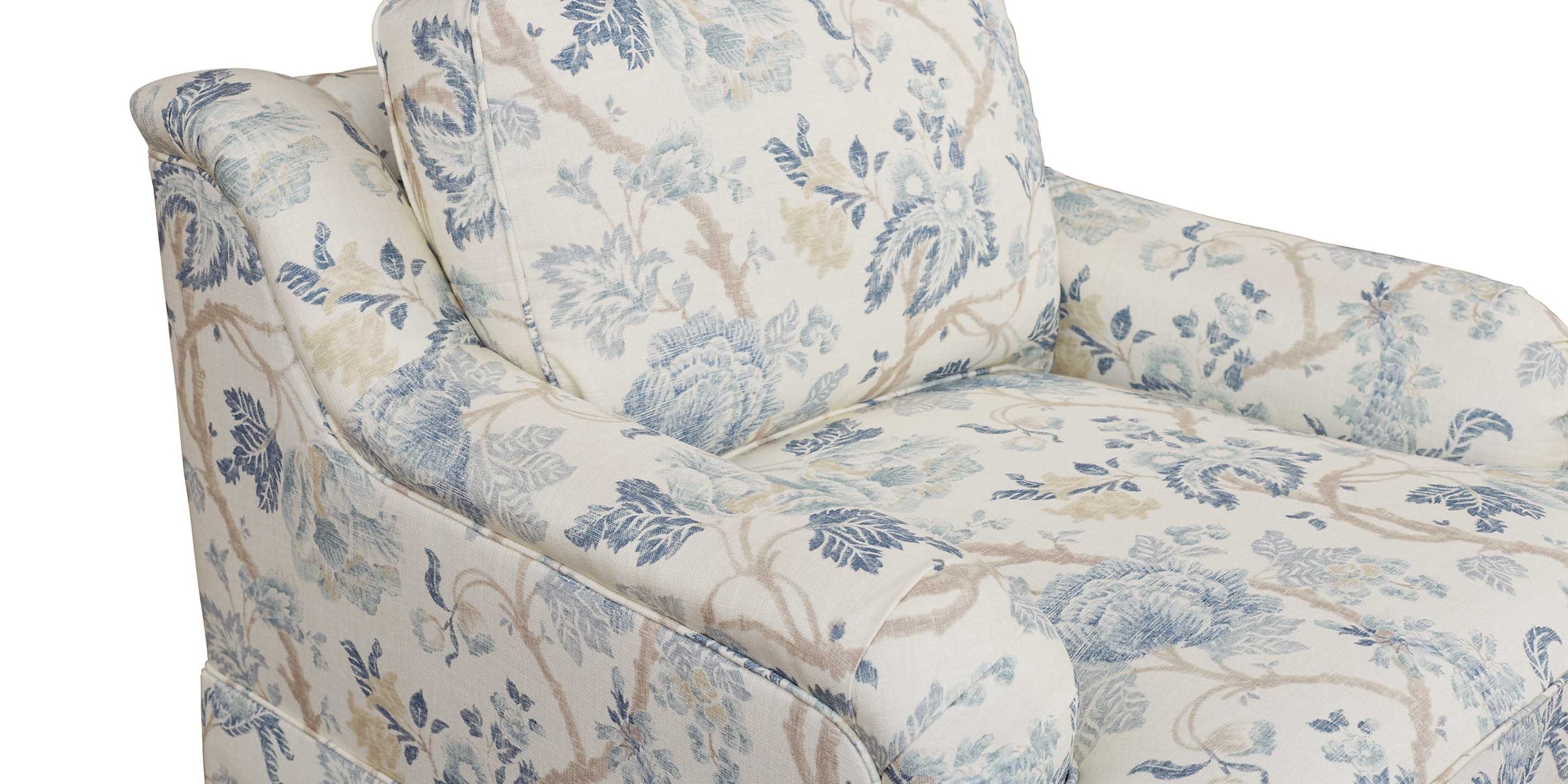 Stockten English Arm Skirted Chair Bassett Bedroom Furniture