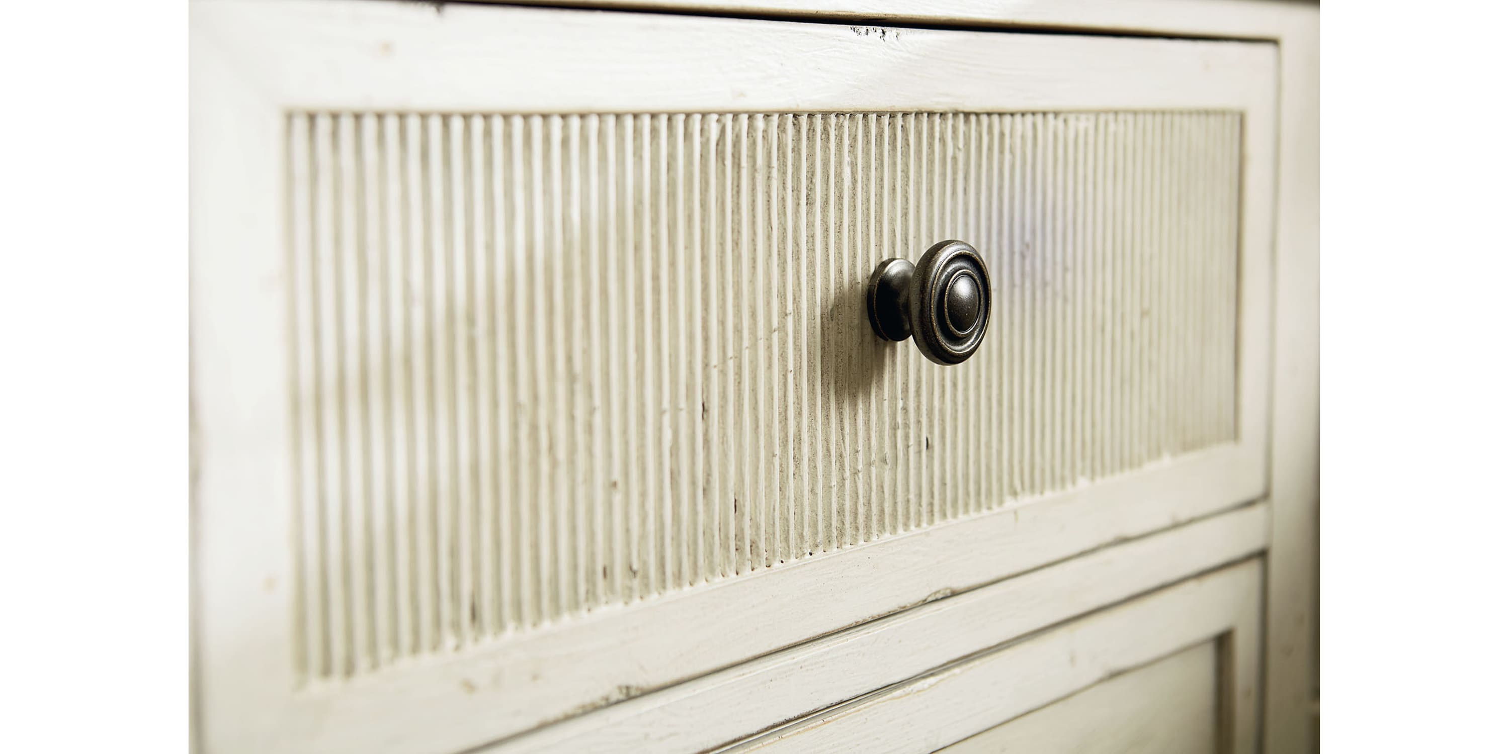 Shoreline Sea Salt Dresser Bassett