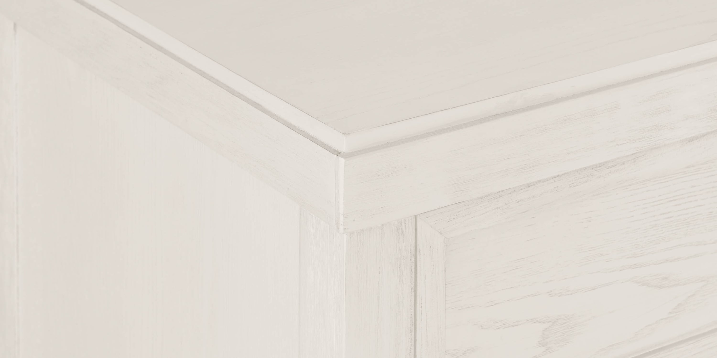 Ventura Dresser Bassett Bedroom Furniture