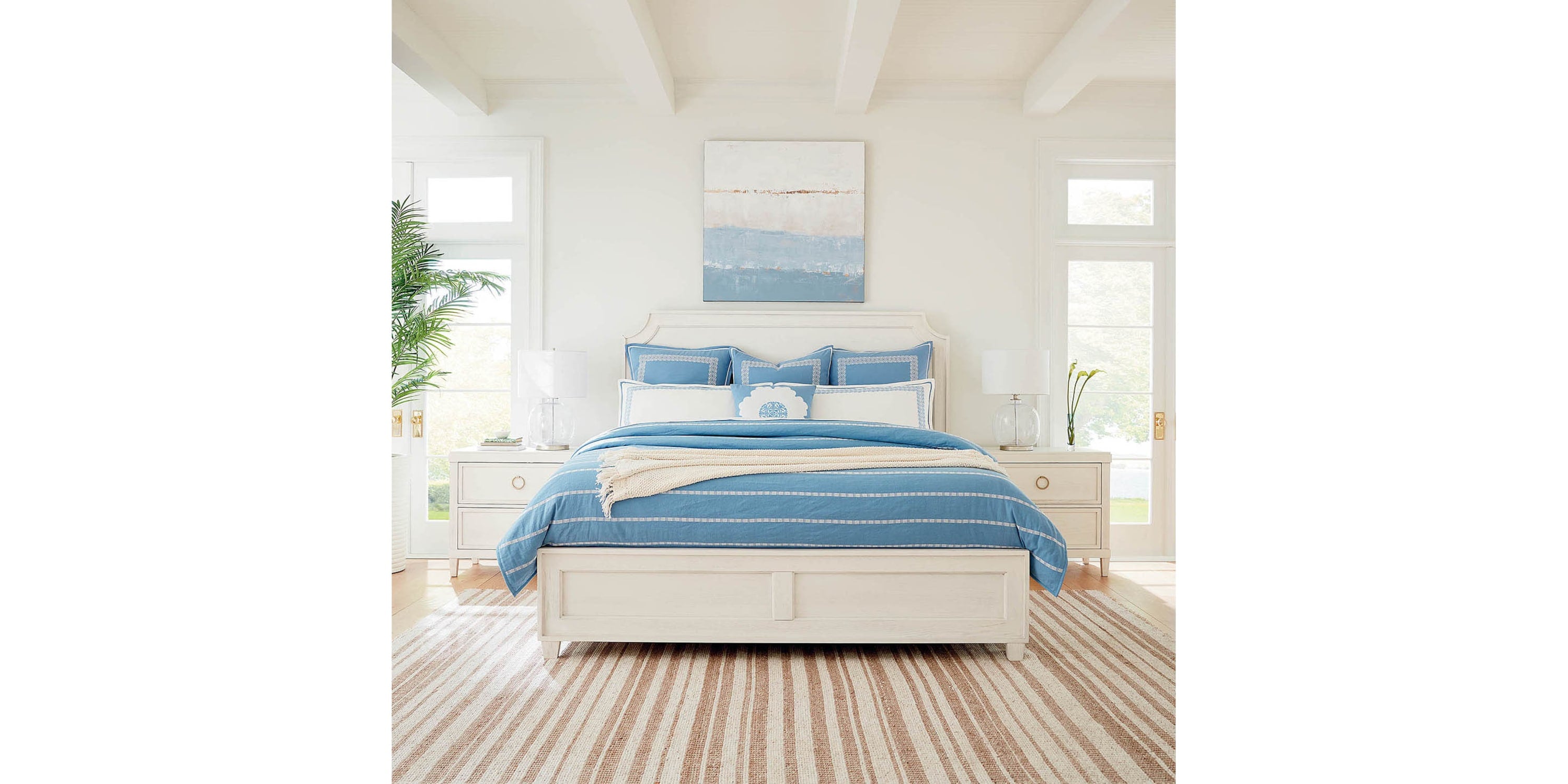 Ventura Panel Bed Bassett Bedroom Furniture
