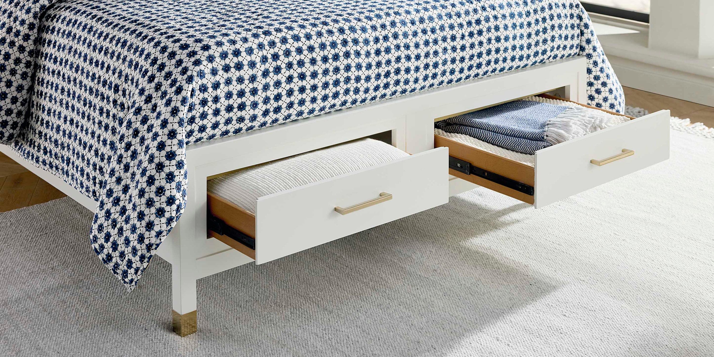 Tidewater Storage Bed Bassett Bedroom Furniture