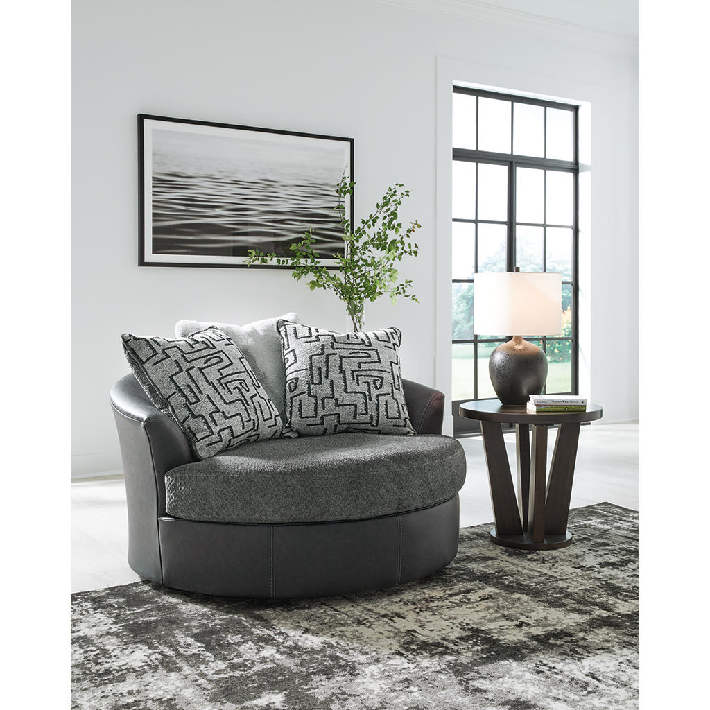 Brixley Pier Oversized Swivel Accent Chair Benchcraft® Living Room