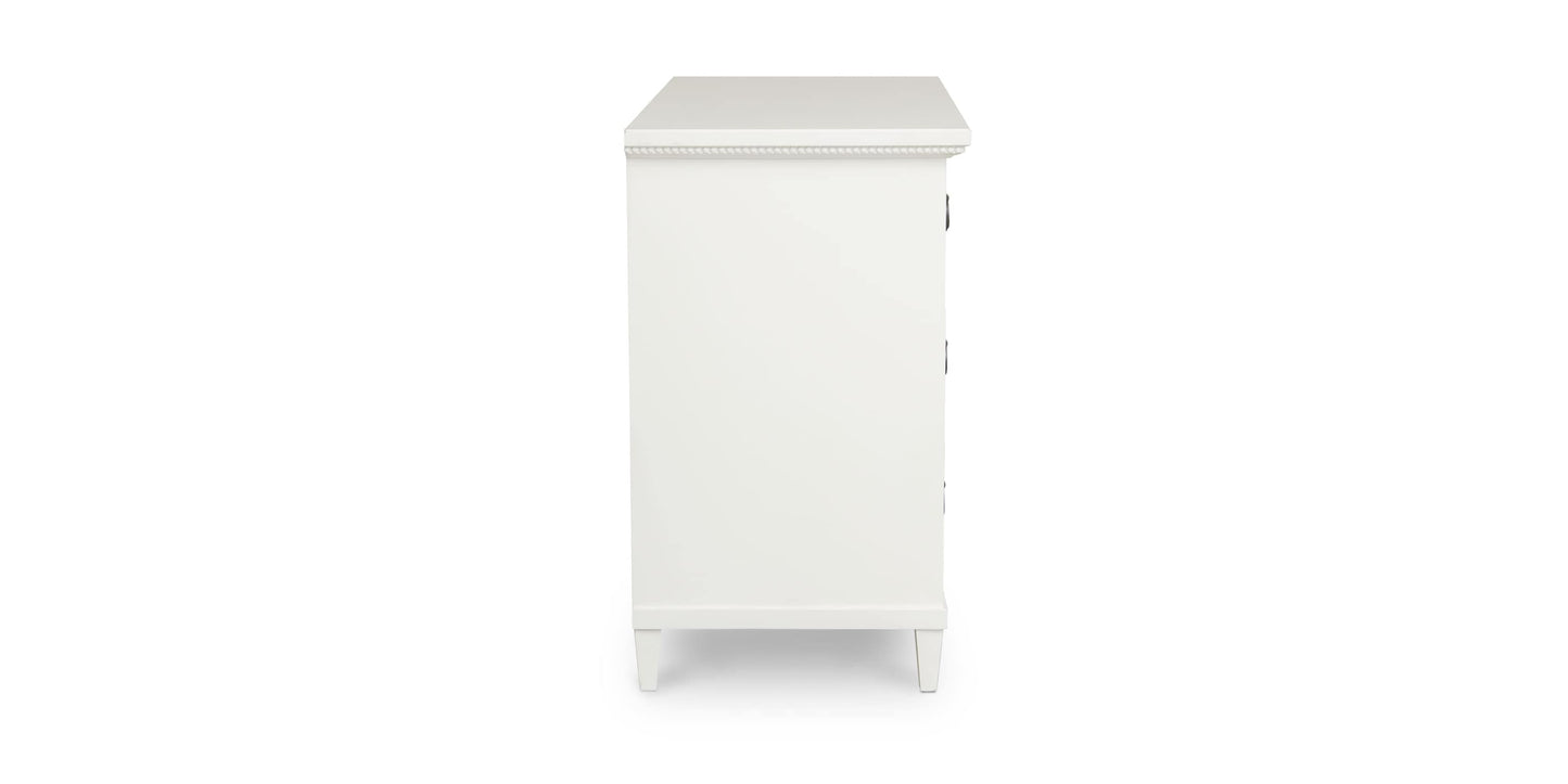 Williams Accent Chest Bassett Bedroom Furniture