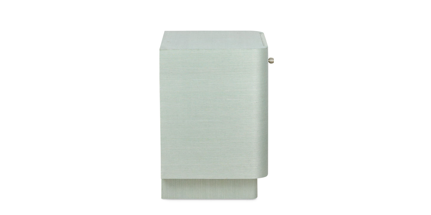 Bassett Newbury Small Accent Nightstand — 22-Inch Fit