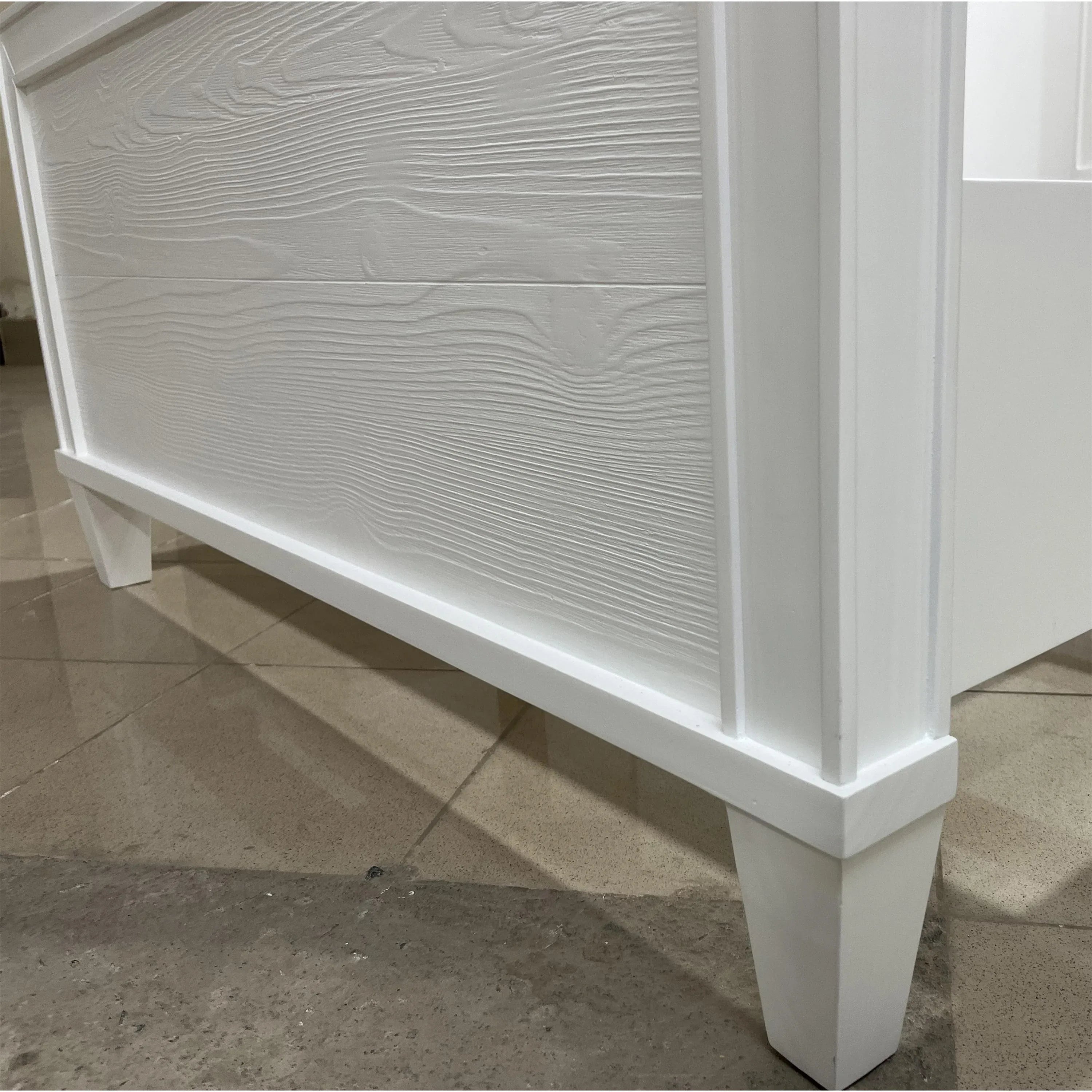 Rosalie 3/3 Panel Footboard Riverside Furniture Bedroom