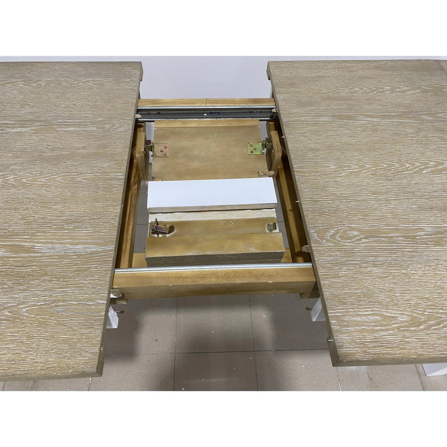 Rosalie Leg Dining Table Riverside Furniture Dining