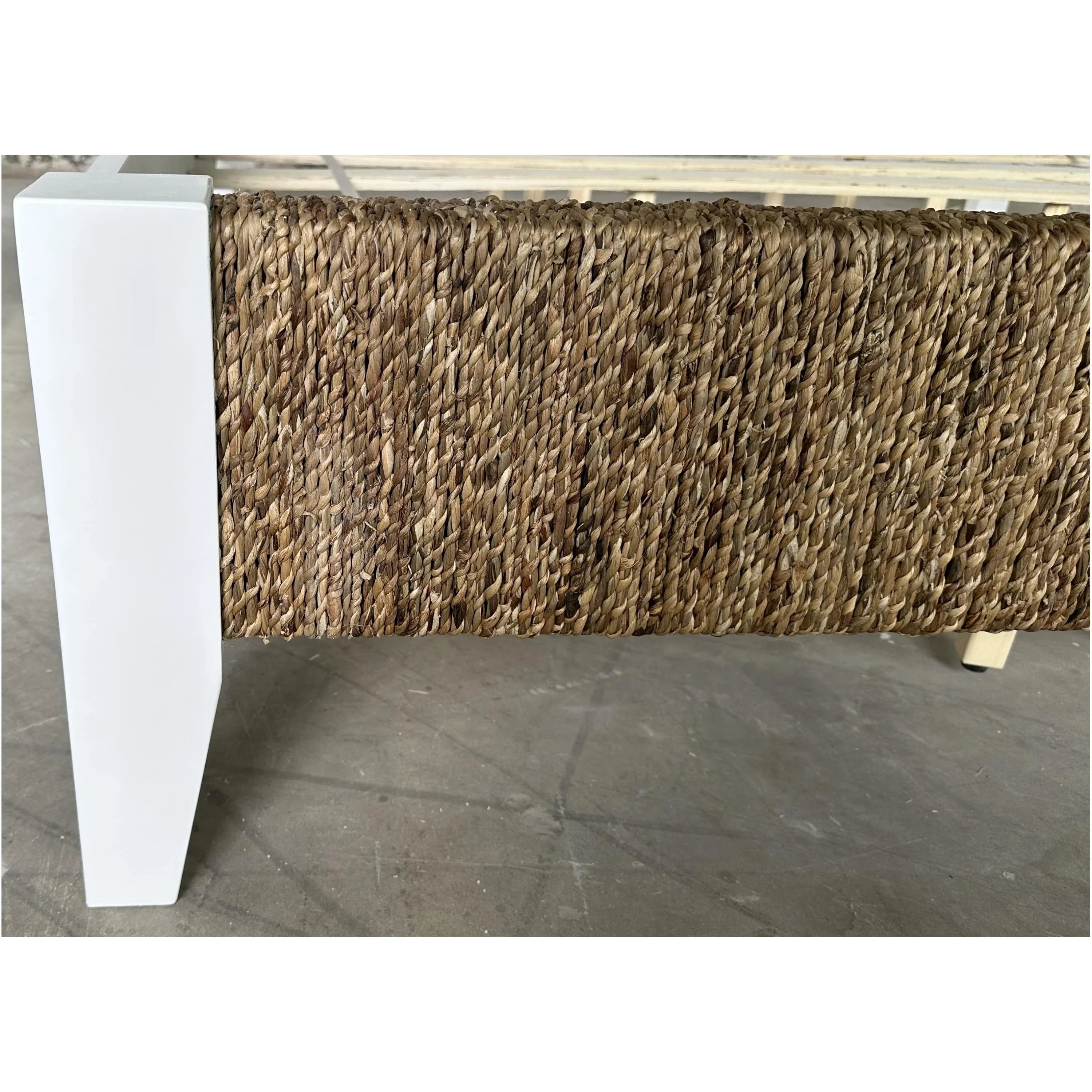 Rosalie 6/6 Woven Footboard Riverside Furniture Bedroom