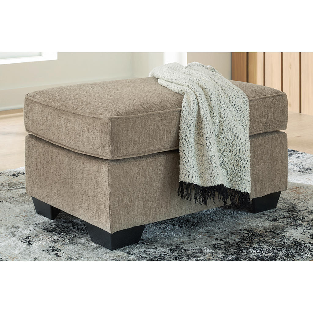 Olten Ottoman Benchcraft® Living Room