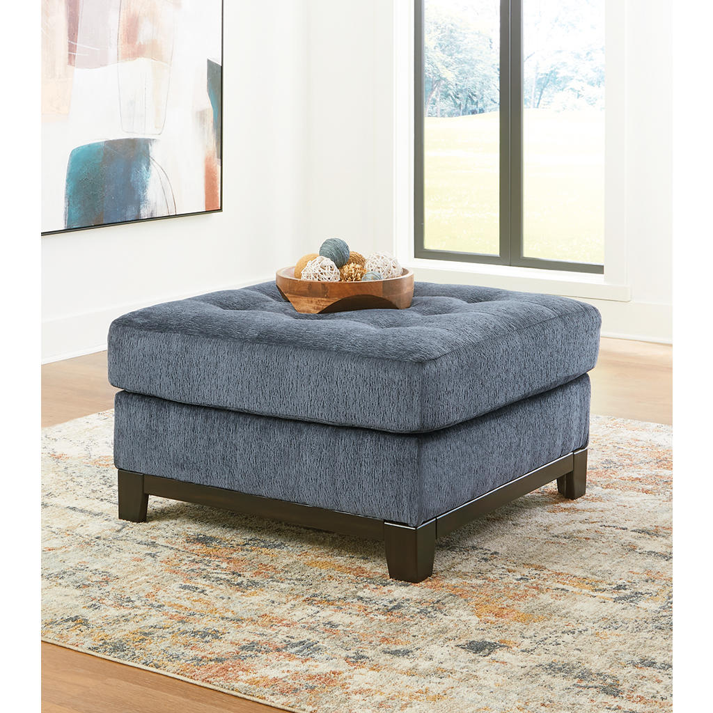 Maxon Place Oversized Accent Ottoman Benchcraft® Living Room