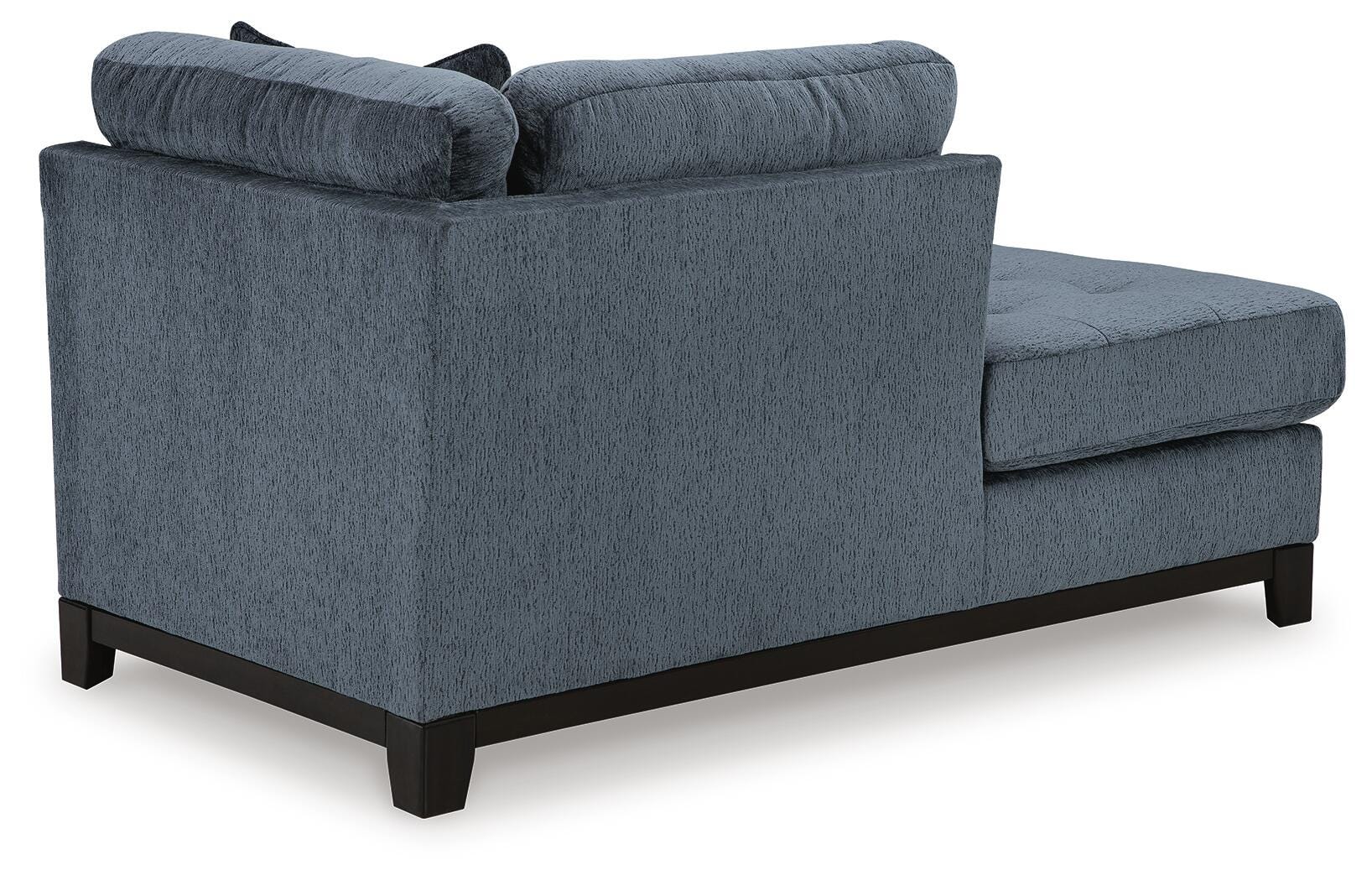 Maxon Place 3-Piece Sectional and Ottoman — 100-Inch Sofa Benchcraft® Living Room