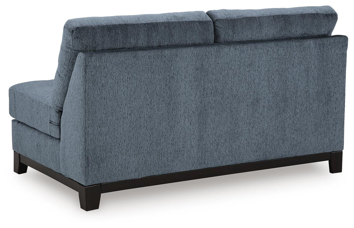 Maxon Place 3-Piece Sectional and Ottoman — 100-Inch Sofa Benchcraft® Living Room