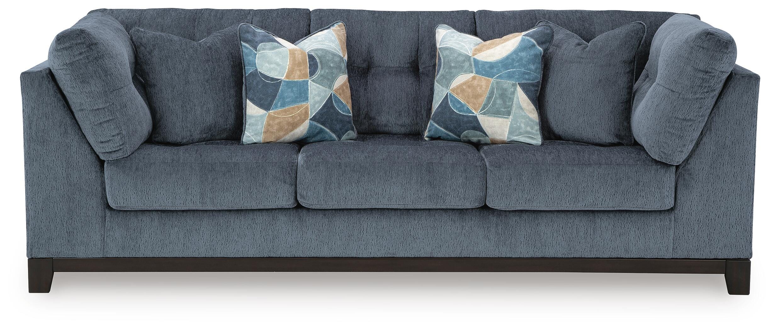 Maxon Place 3-Piece Sectional and Ottoman — 100-Inch Sofa Benchcraft® Living Room