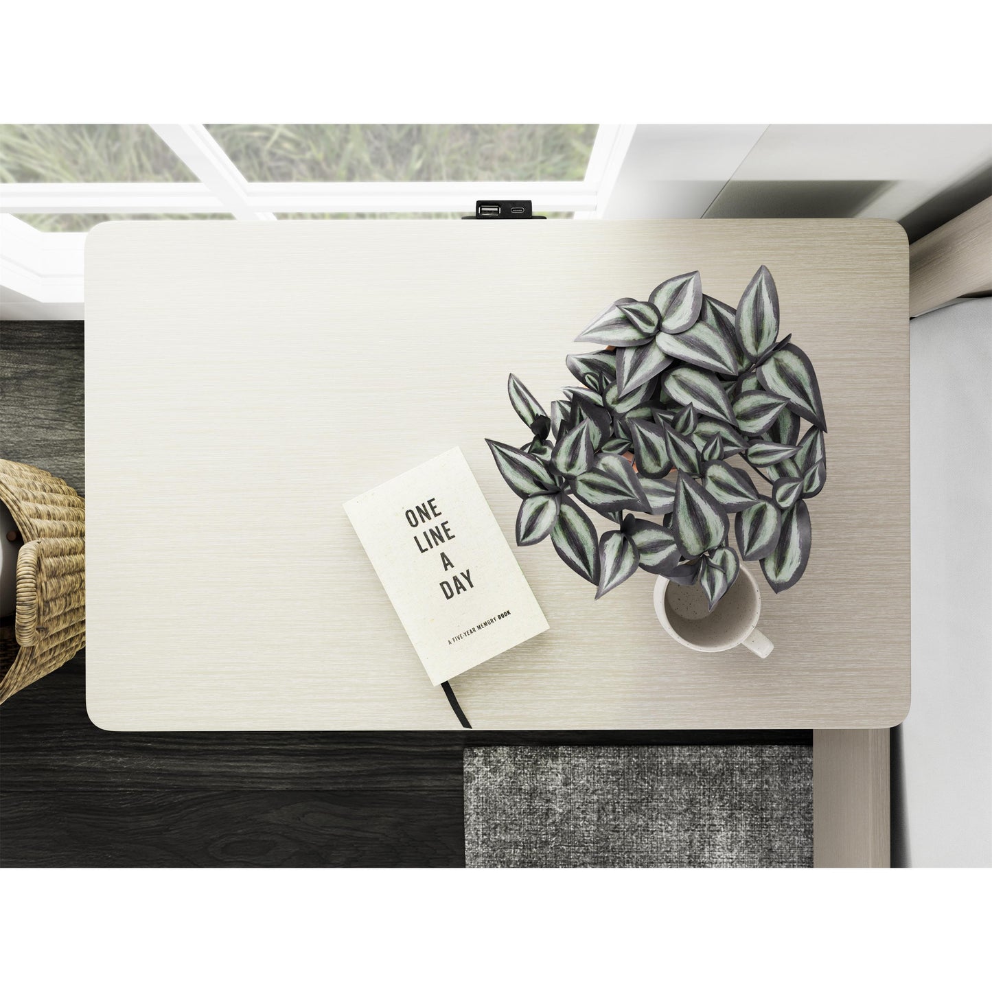 Laguna 3-drawer Nightstand