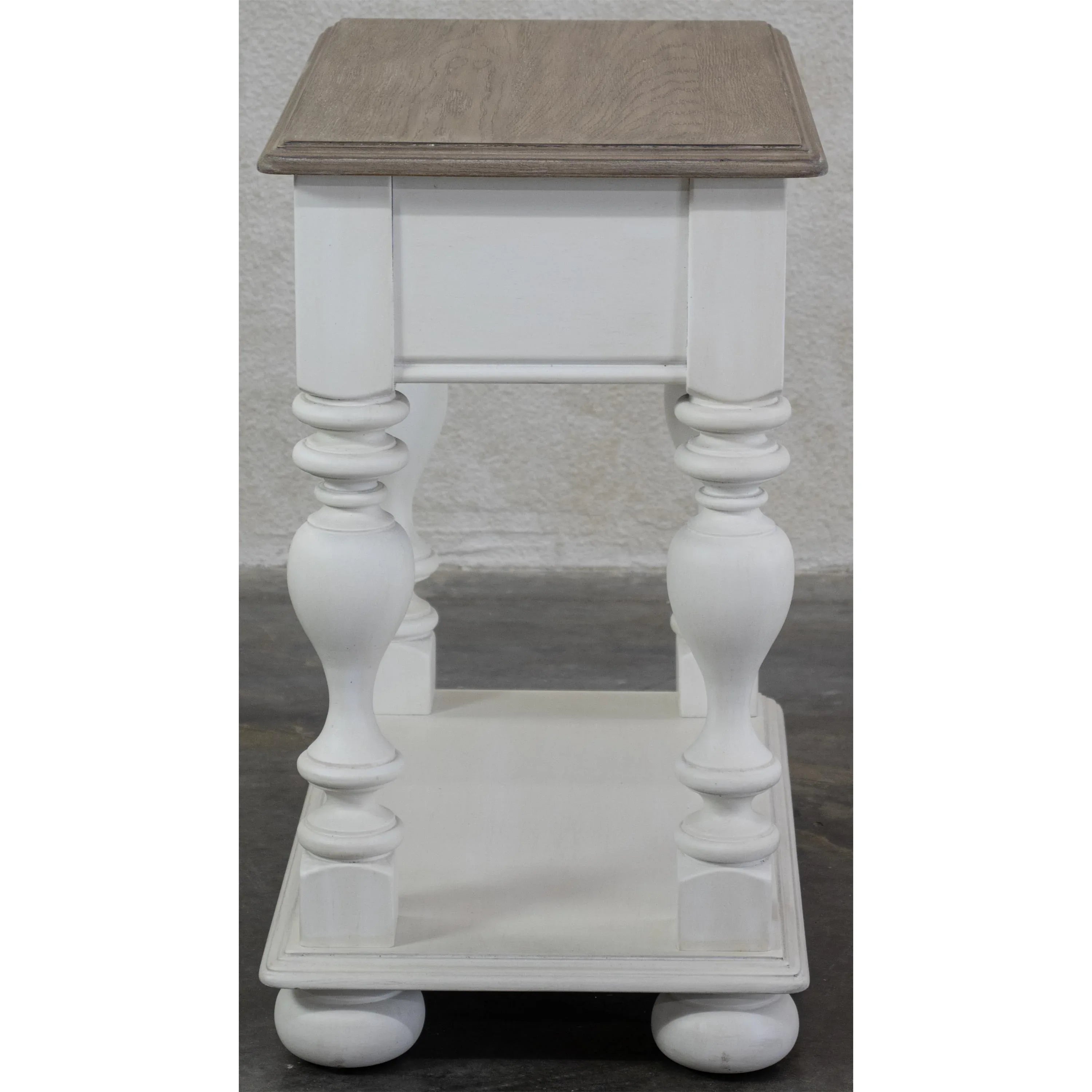 Jameson Chairside Table Riverside Furniture Tables
