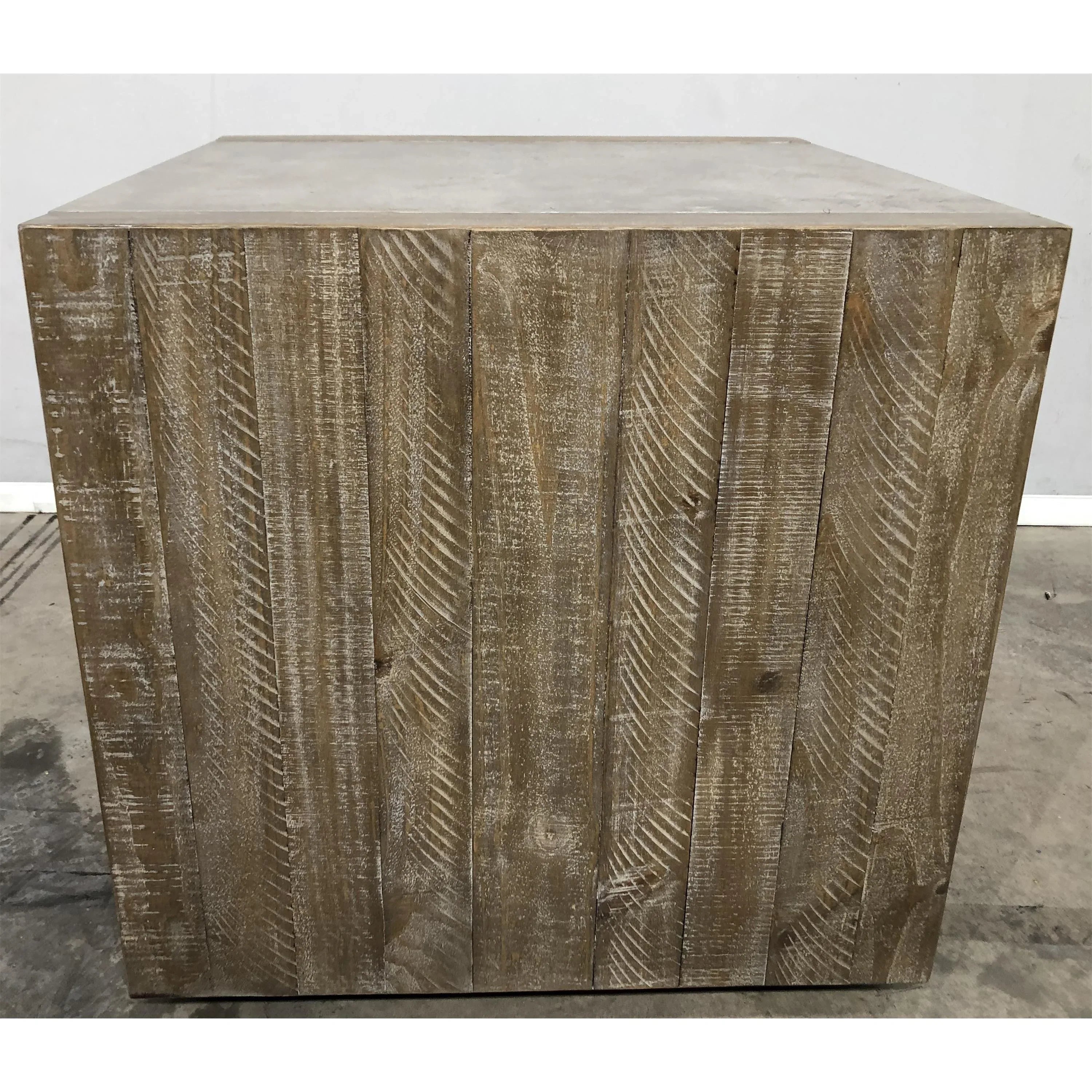 Intrigue End Table Riverside Furniture Tables