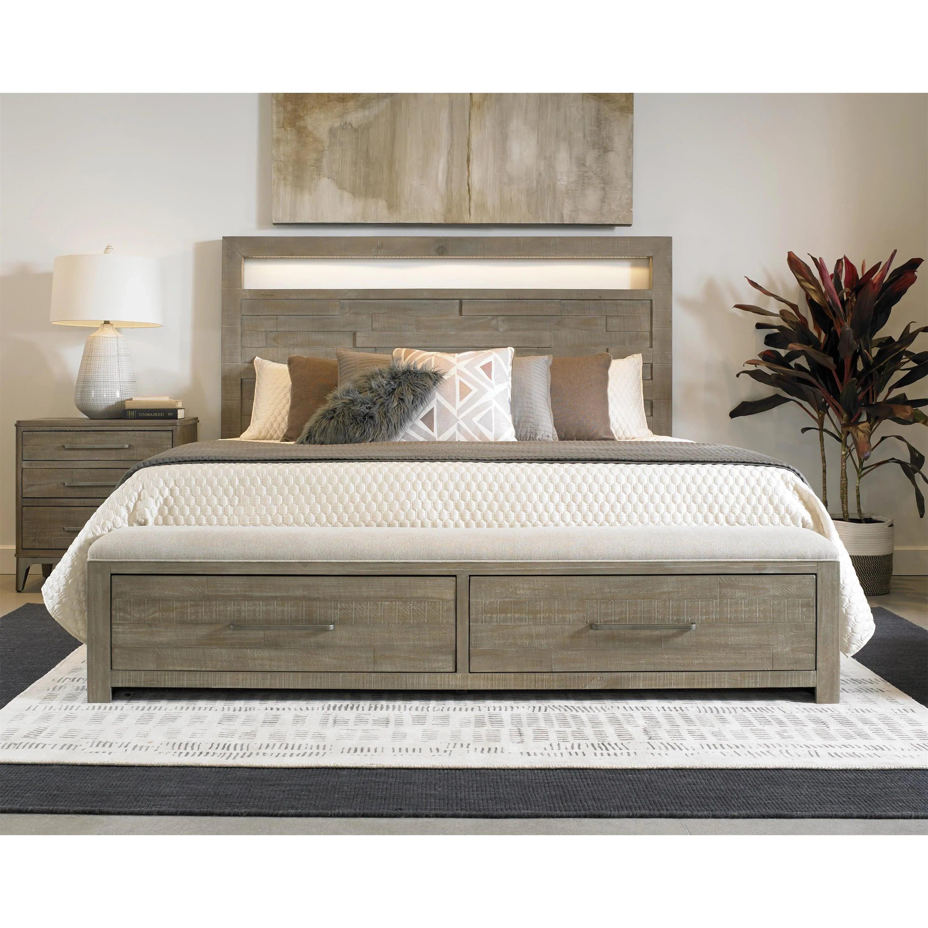 Riverside Intrigue 6/6 Uph Bench Stg Ftbd Riverside Furniture Bedroom