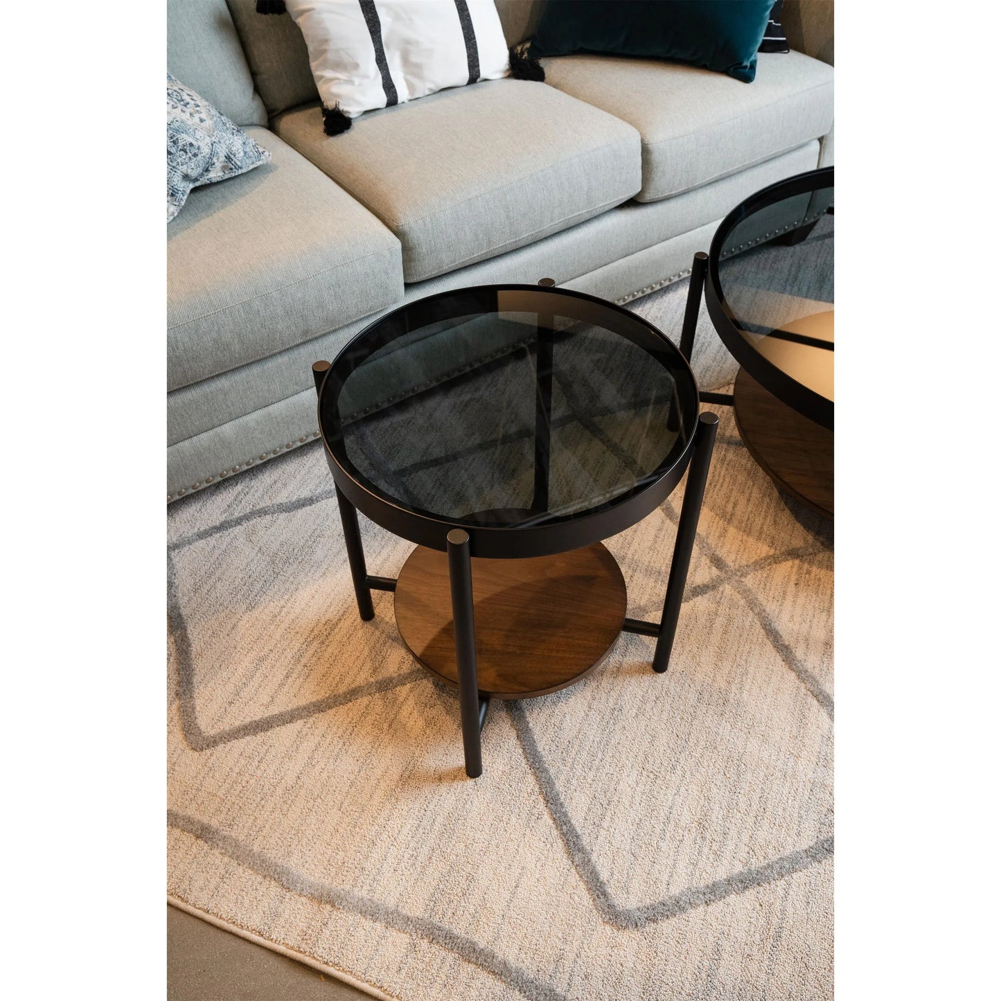 Felix Round End Table Riverside Furniture Tables