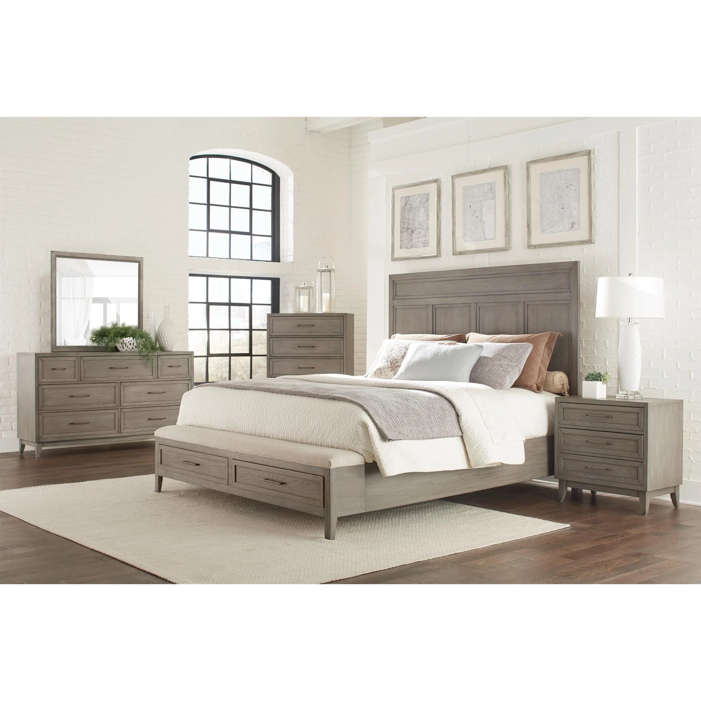 Vogue 5-drawer Chest Riverside Furniture Bedroom