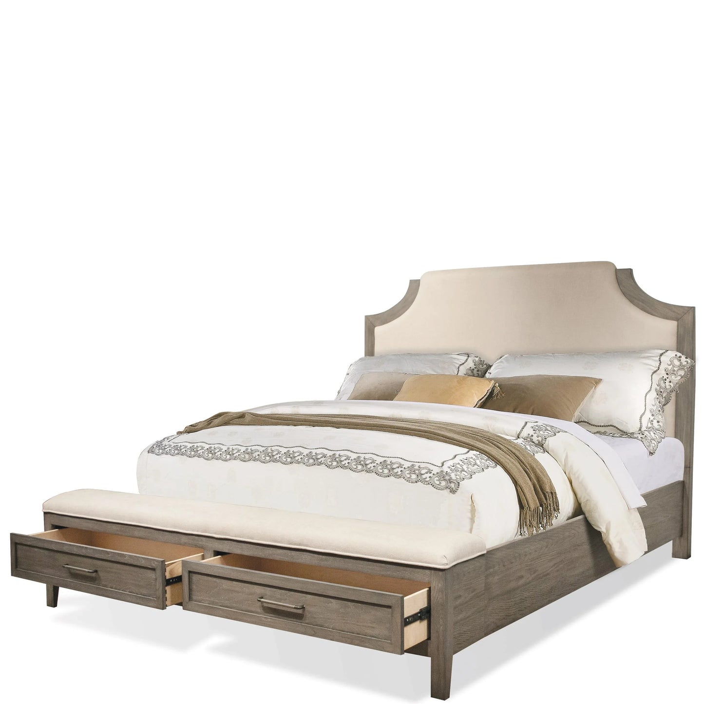 Vogue 5/0 Uph Bnch Stg Ftbd Riverside Furniture Bedroom