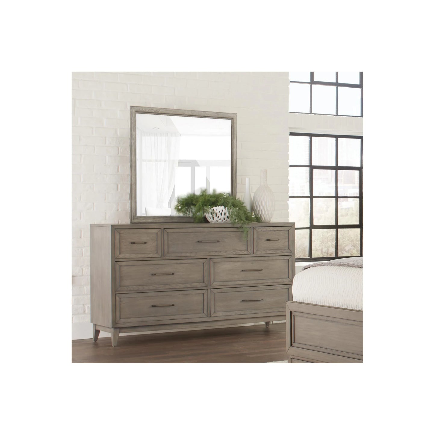 Vogue 7-drawer Dresser Riverside Furniture Bedroom