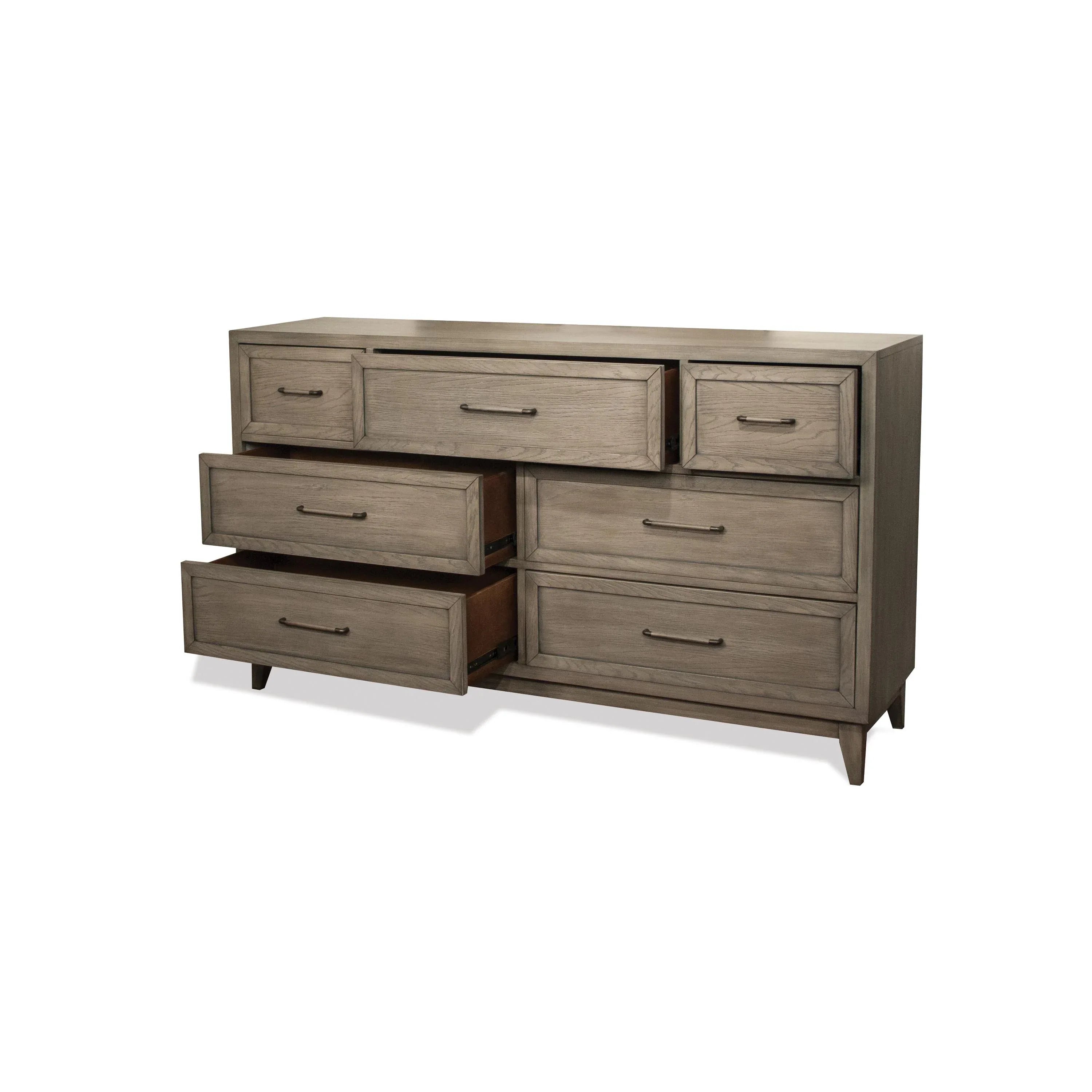Vogue 7-drawer Dresser Riverside Furniture Bedroom