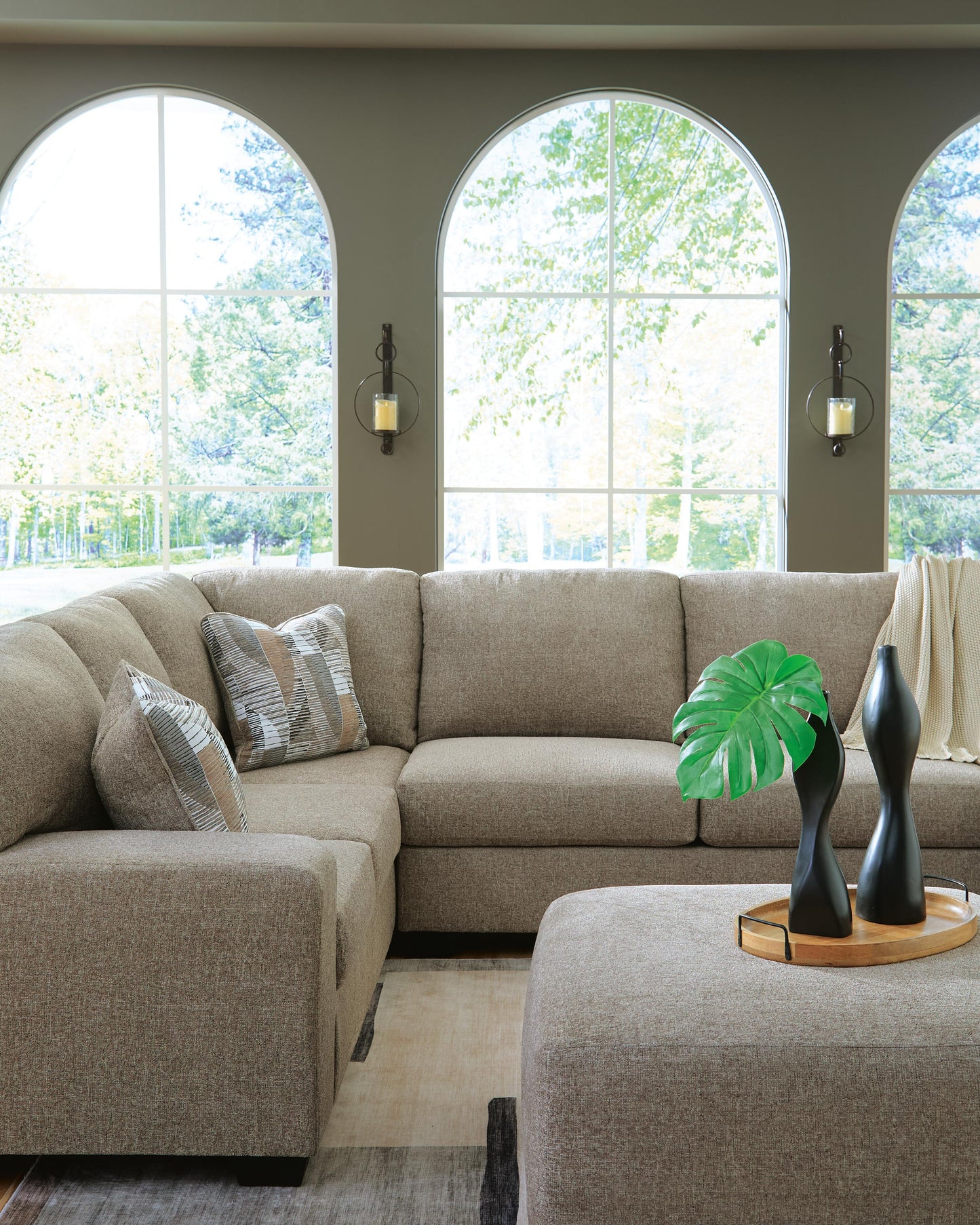Newellen 3-Piece Sectional and Oversized Ottoman — Wedge Corner Benchcraft® Living Room